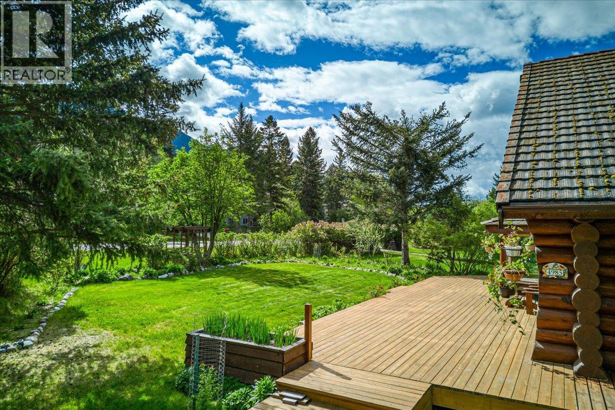 4985 Ogilvey Avenue, Fairmont Hot Springs, British Columbia  V0B 1L1 - Photo 52 - 10387337