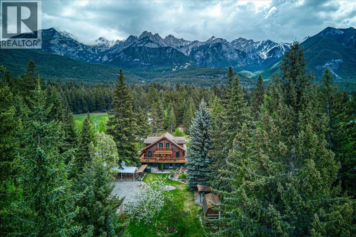 4985 Ogilvey Avenue, Fairmont Hot Springs, British Columbia  V0B 1L1 - Photo 75 - 10387337