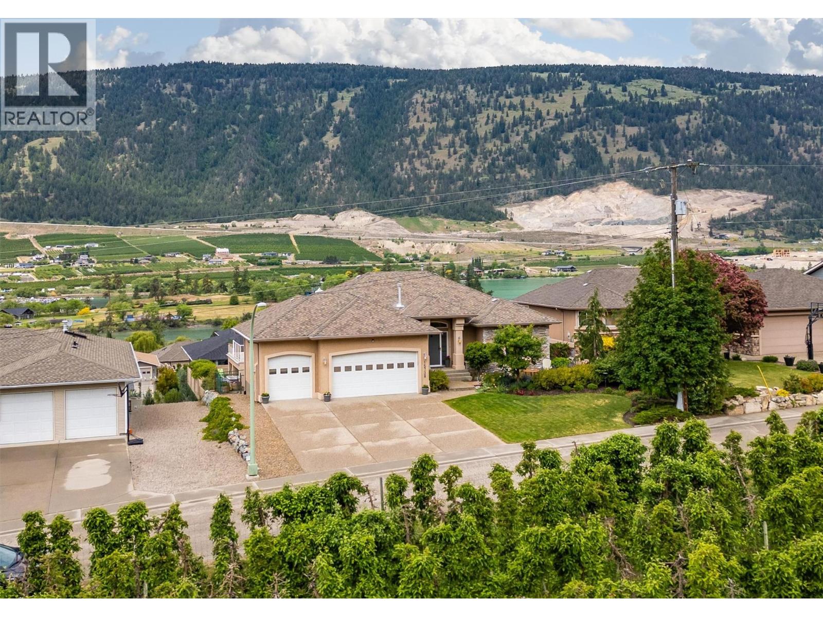 15738 Greenhow Road, Lake Country, British Columbia  V4V 2E6 - Photo 3 - 10387096