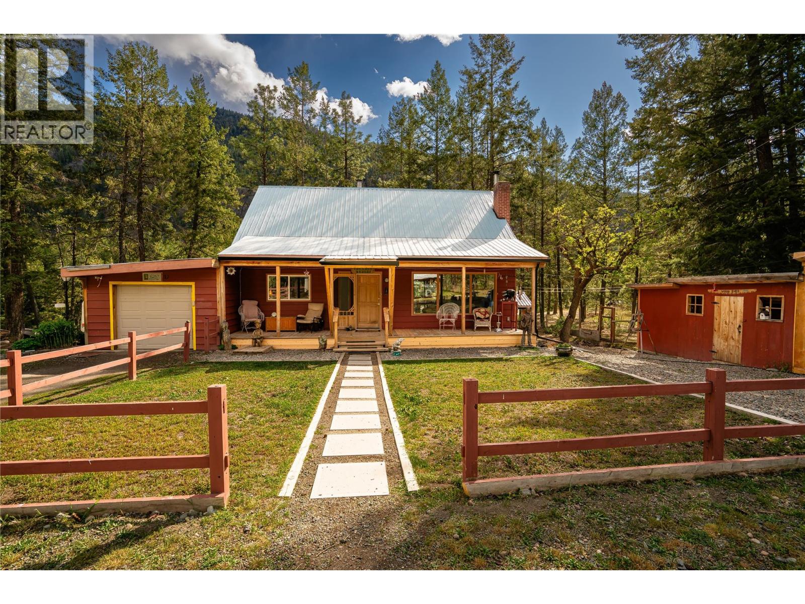 6257 Highway 3, hedley, British Columbia