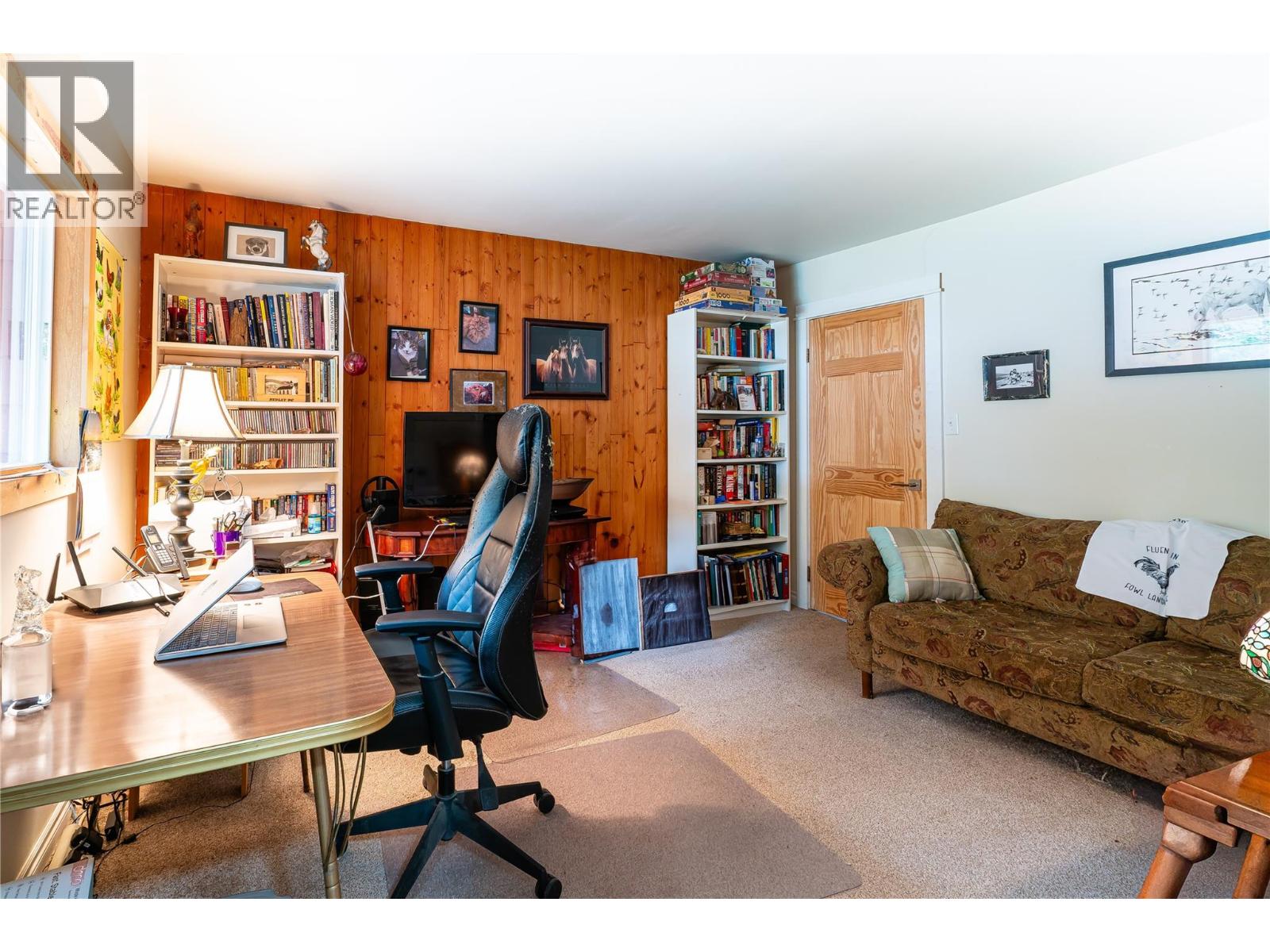 6257 Highway 3, Hedley, British Columbia  V0X 1K0 - Photo 12 - 10387836