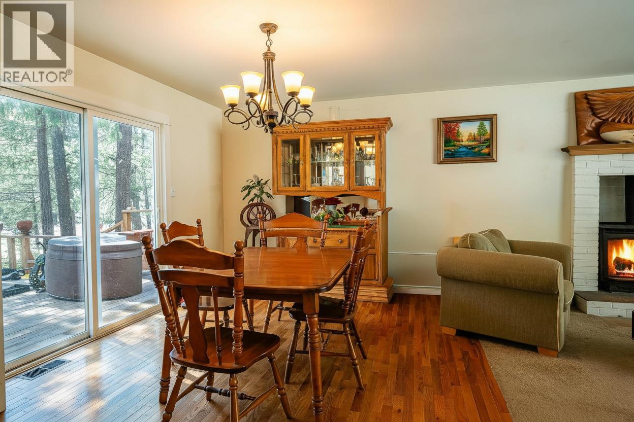 6257 Highway 3, Hedley, British Columbia  V0X 1K0 - Photo 4 - 10387836