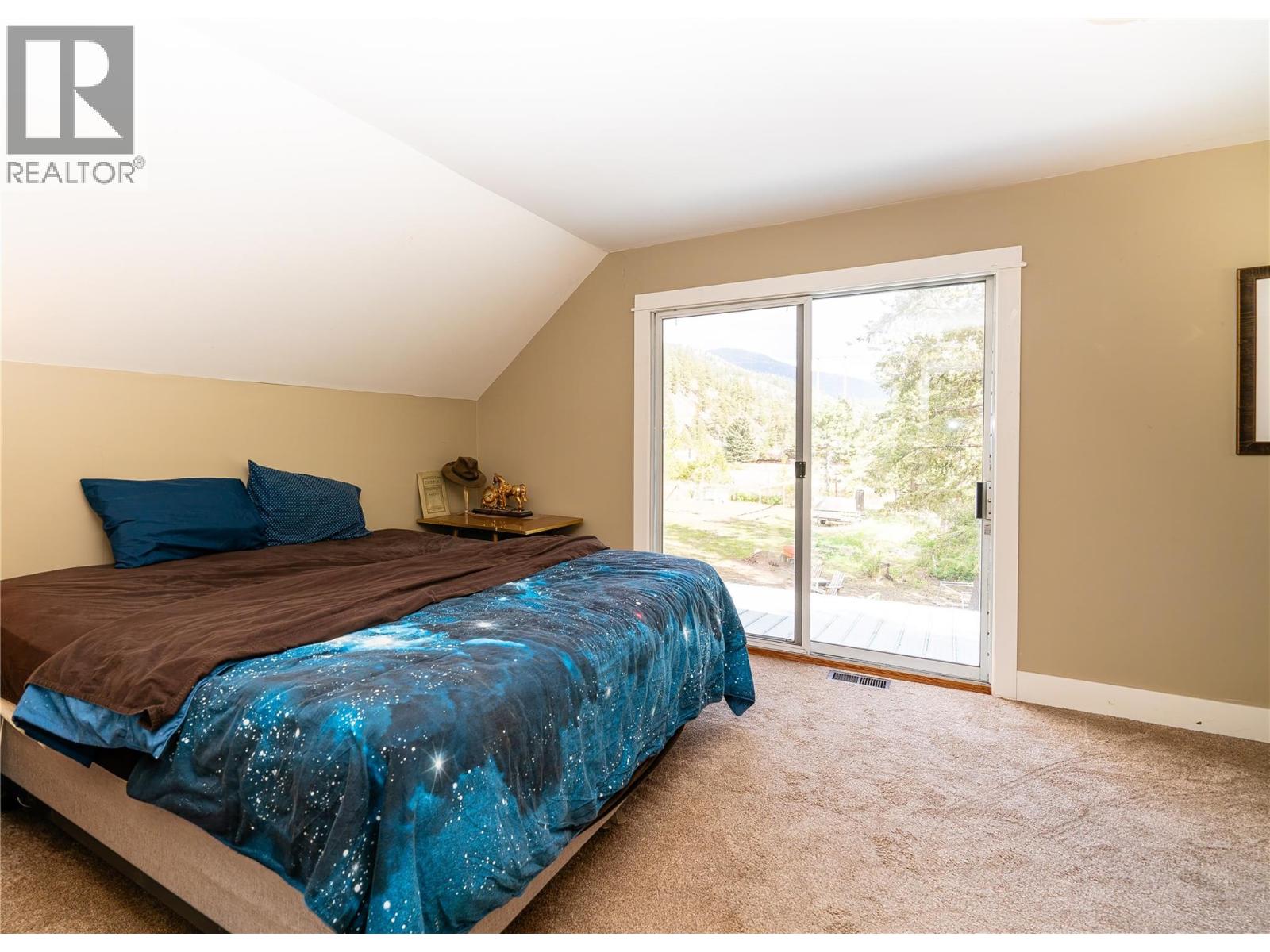 6257 Highway 3, Hedley, British Columbia  V0X 1K0 - Photo 9 - 10387836