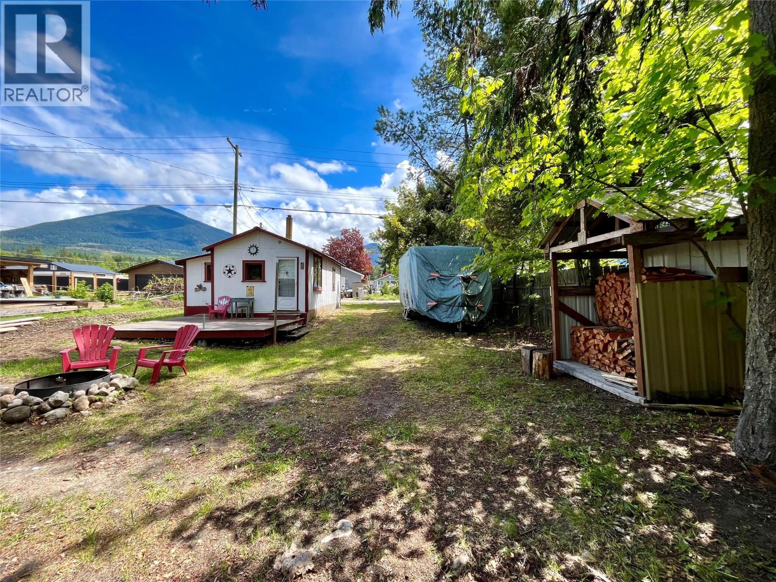 305 8th Avenue Nw, Nakusp, British Columbia  V0G 1R0 - Photo 26 - 10387835
