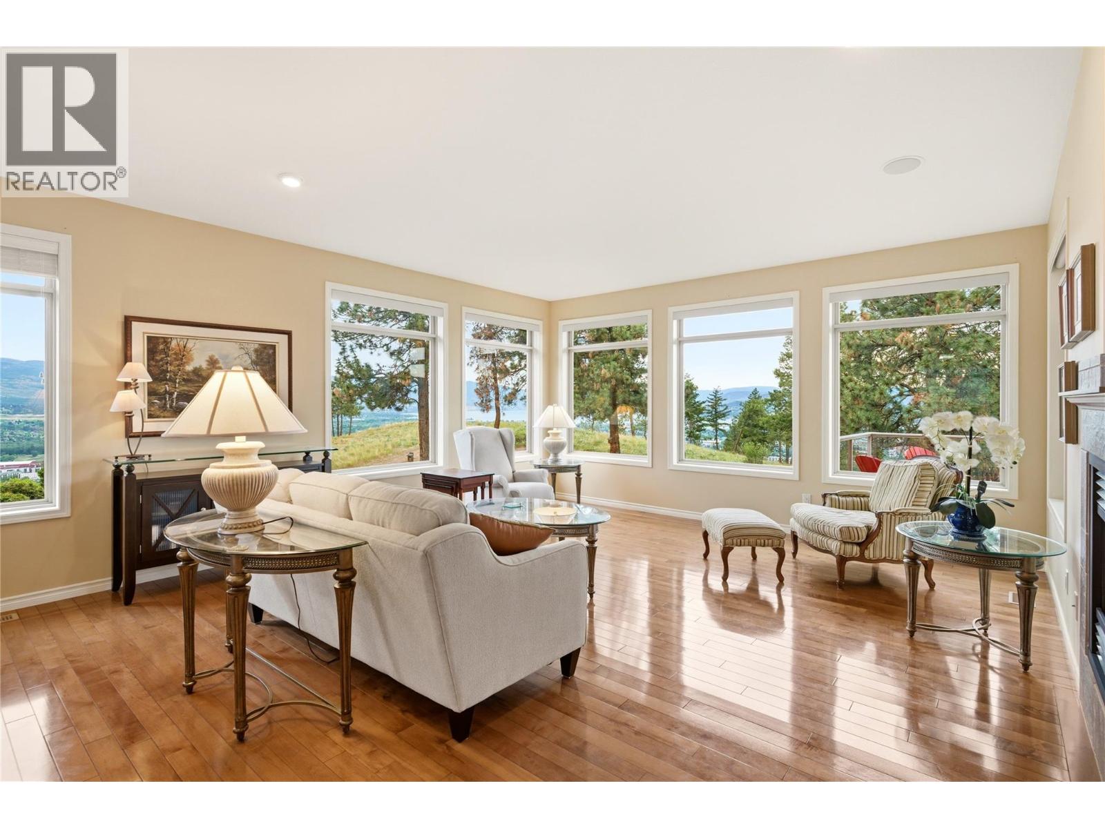 2213 Waddington Court Unit# 20, Kelowna, British Columbia  V1V 2M8 - Photo 12 - 10387703