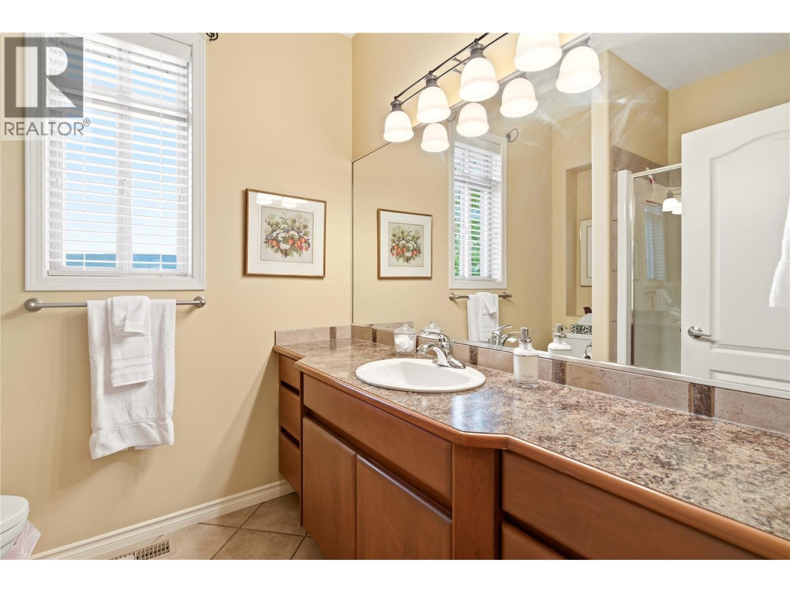 2213 Waddington Court Unit# 20, Kelowna, British Columbia  V1V 2M8 - Photo 41 - 10387703