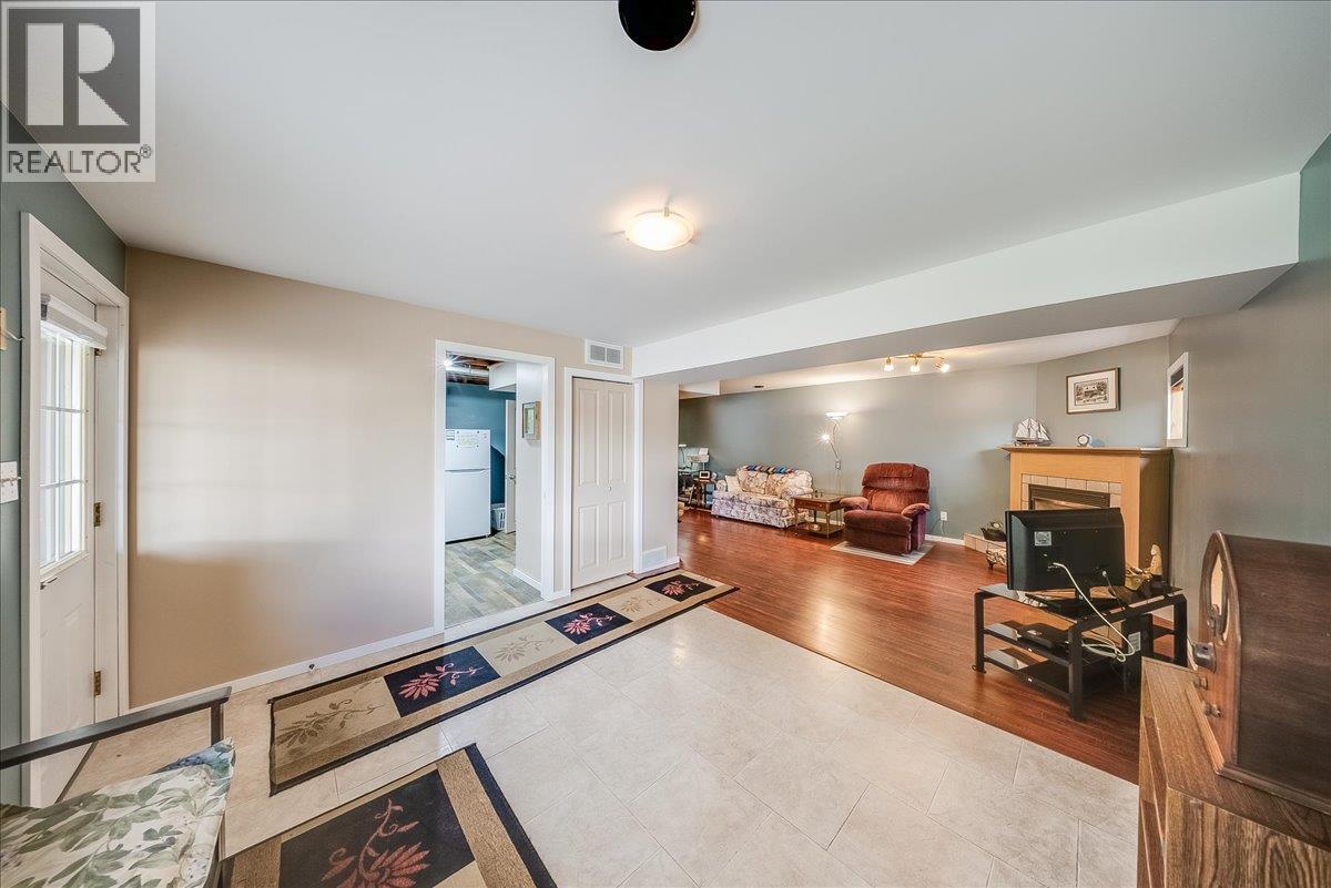 602 Schofield Highway, Warfield, British Columbia  V1R 2G8 - Photo 22 - 10387614