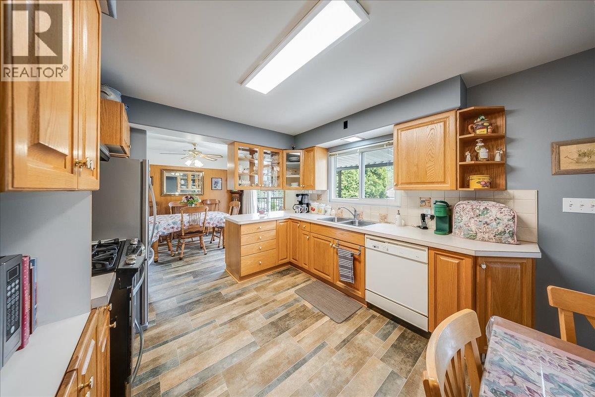 602 Schofield Highway, Warfield, British Columbia  V1R 2G8 - Photo 8 - 10387614