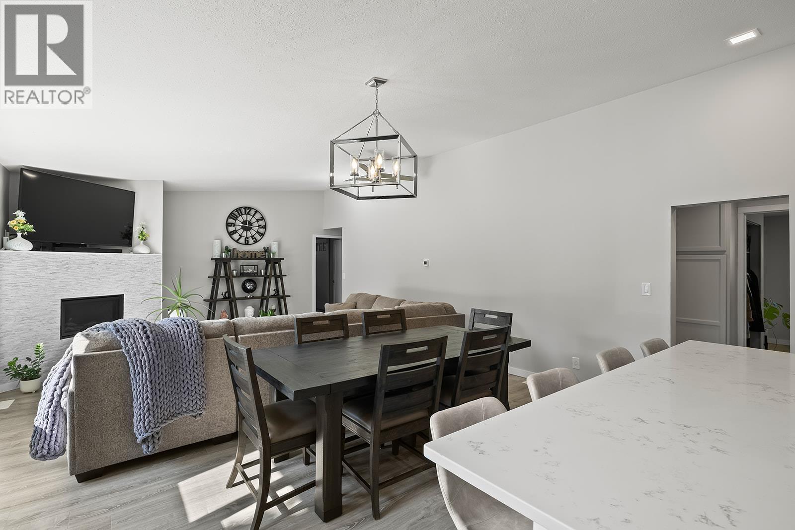 2239 Mayer Road, Kelowna, British Columbia  V1W 2G2 - Photo 16 - 10387807
