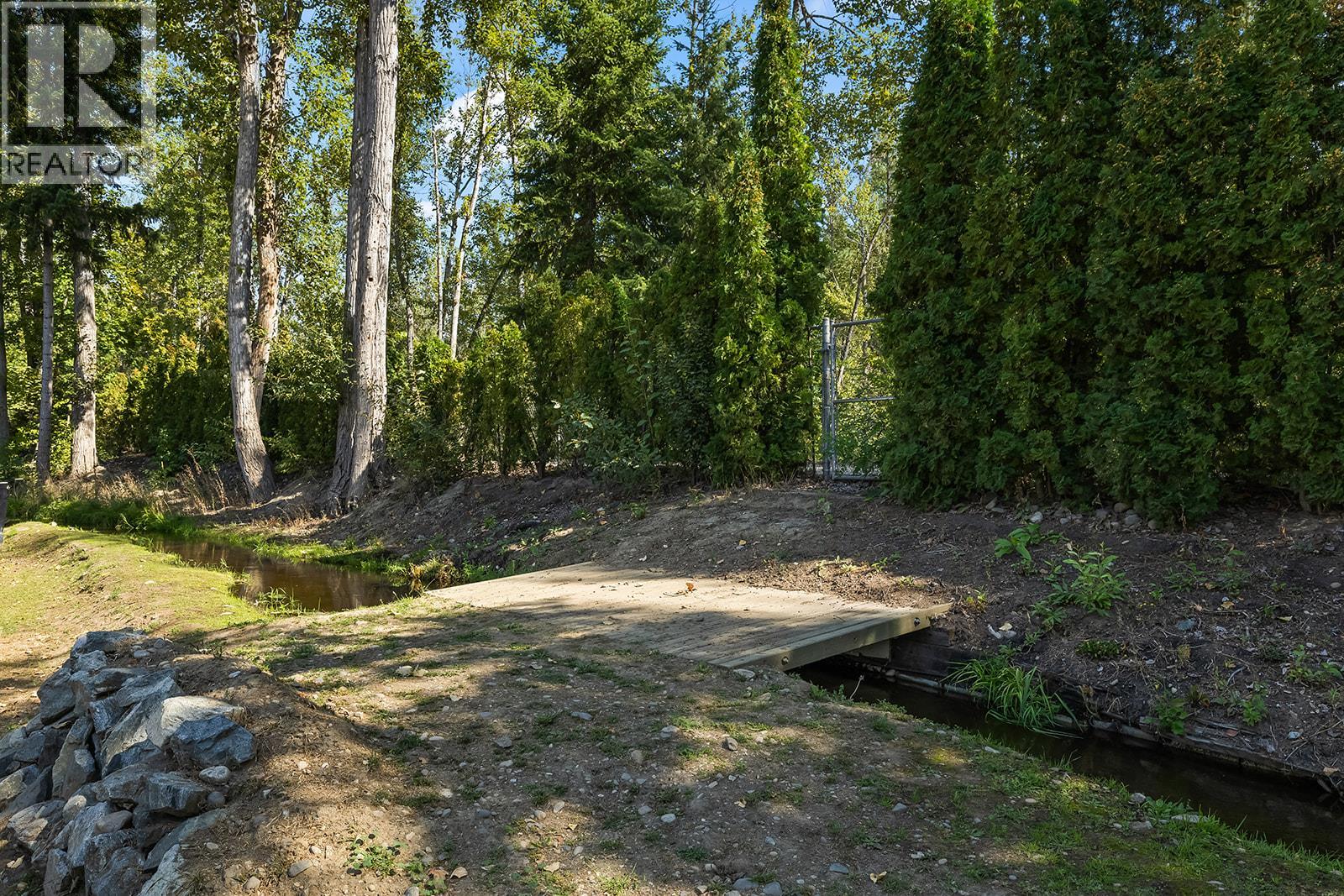 2239 Mayer Road, Kelowna, British Columbia  V1W 2G2 - Photo 40 - 10387807