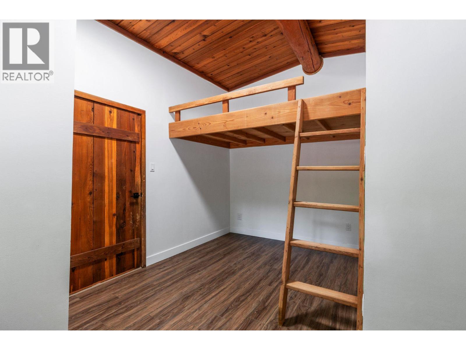 5773 Sunnybrae Canoe Point Road, Tappen, British Columbia  V0E 2X1 - Photo 30 - 10386387