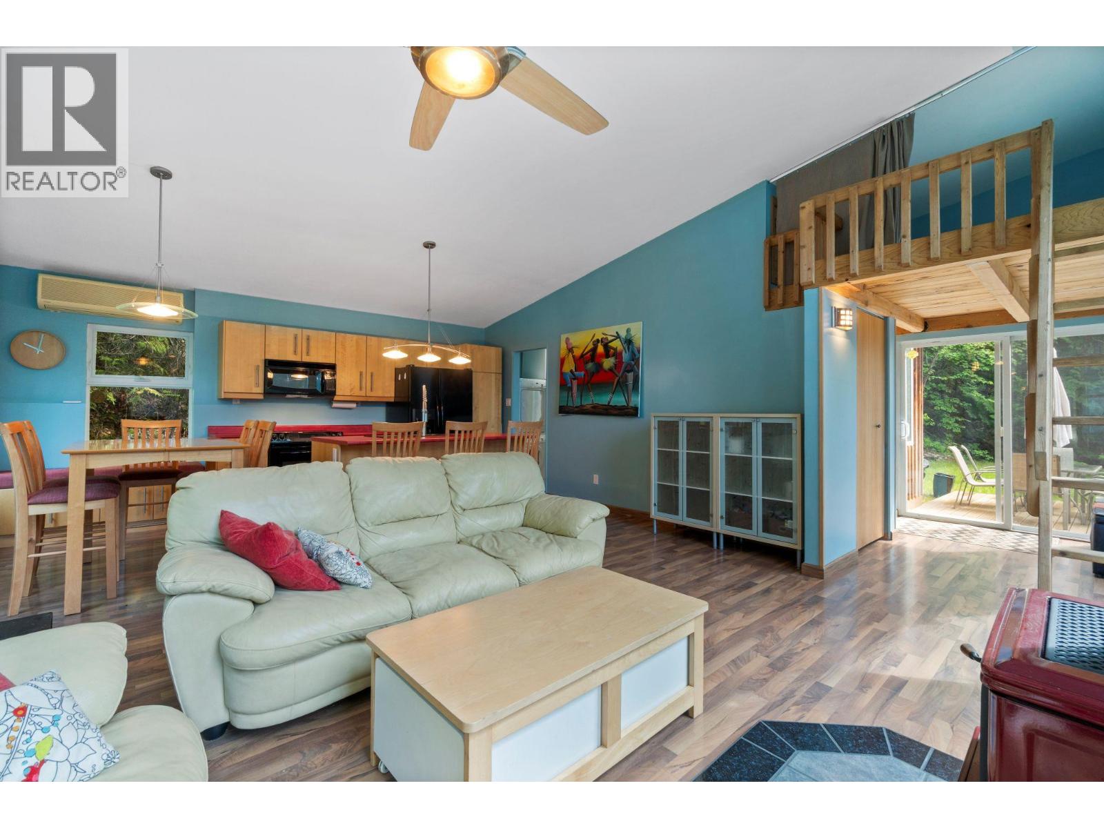 5773 Sunnybrae Canoe Point Road, Tappen, British Columbia  V0E 2X1 - Photo 57 - 10386387
