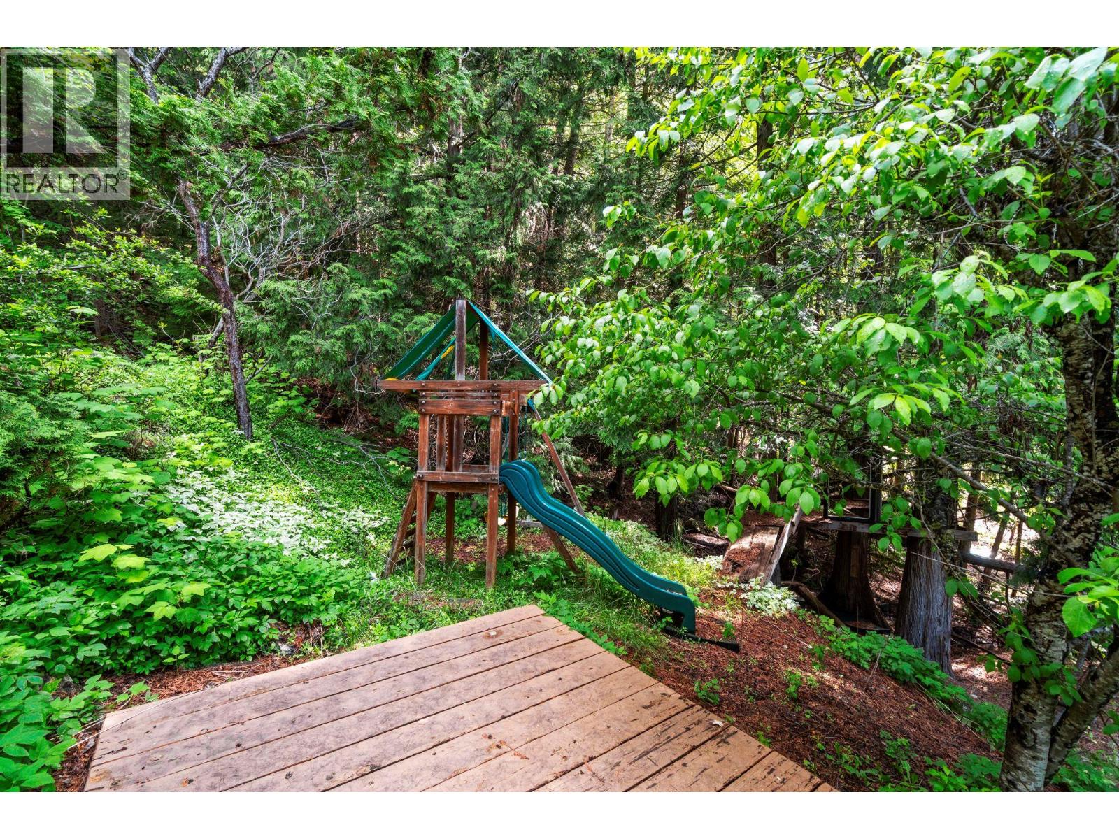 5773 Sunnybrae Canoe Point Road, Tappen, British Columbia  V0E 2X1 - Photo 75 - 10386387