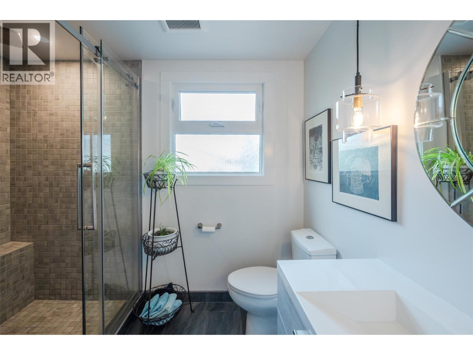 127 Elm Avenue, Penticton, British Columbia  V2A 3W1 - Photo 21 - 10387838