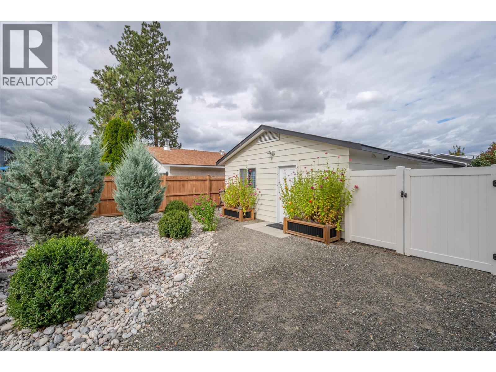 127 Elm Avenue, Penticton, British Columbia  V2A 3W1 - Photo 41 - 10387838