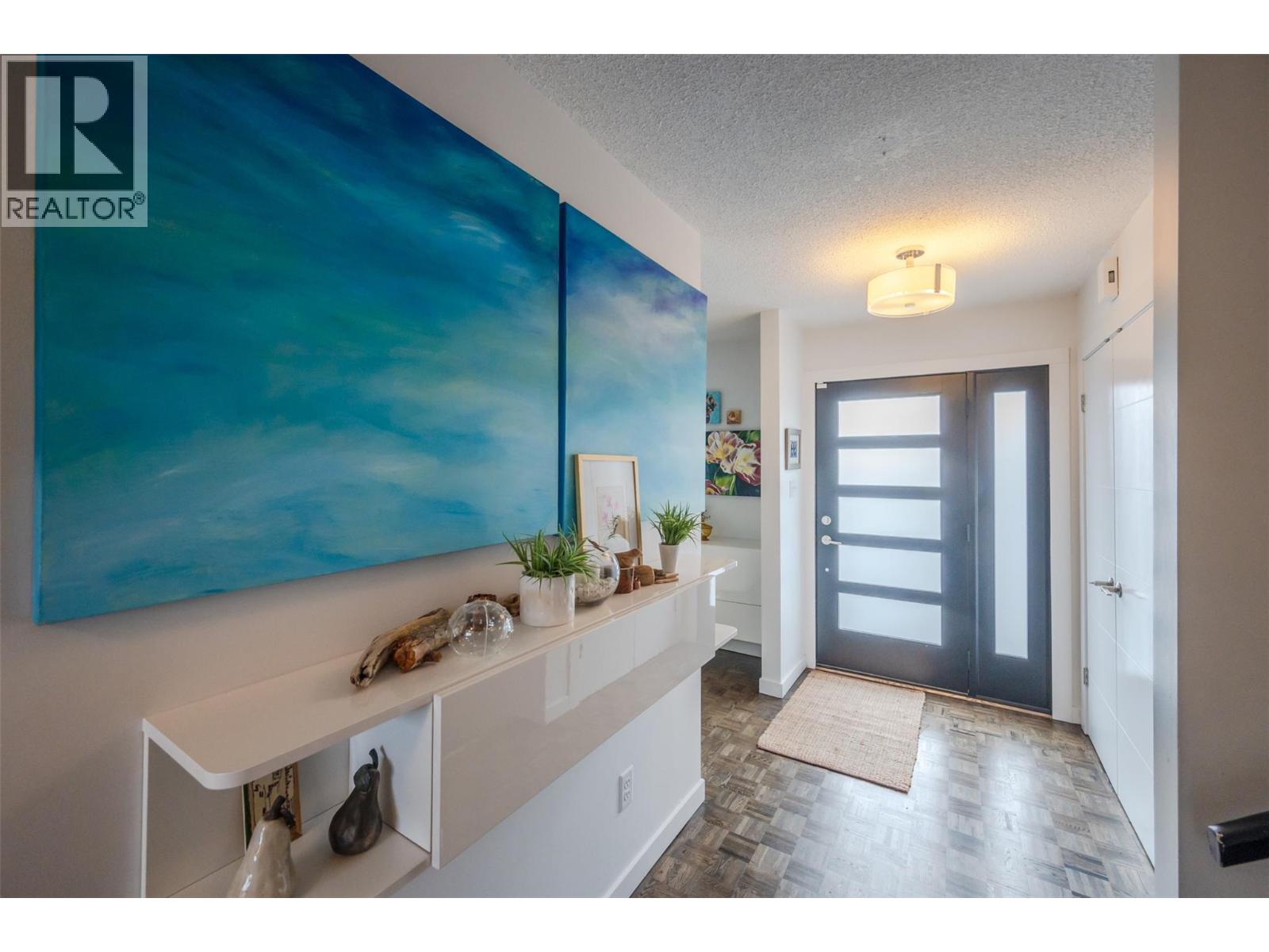 127 Elm Avenue, Penticton, British Columbia  V2A 3W1 - Photo 8 - 10387838
