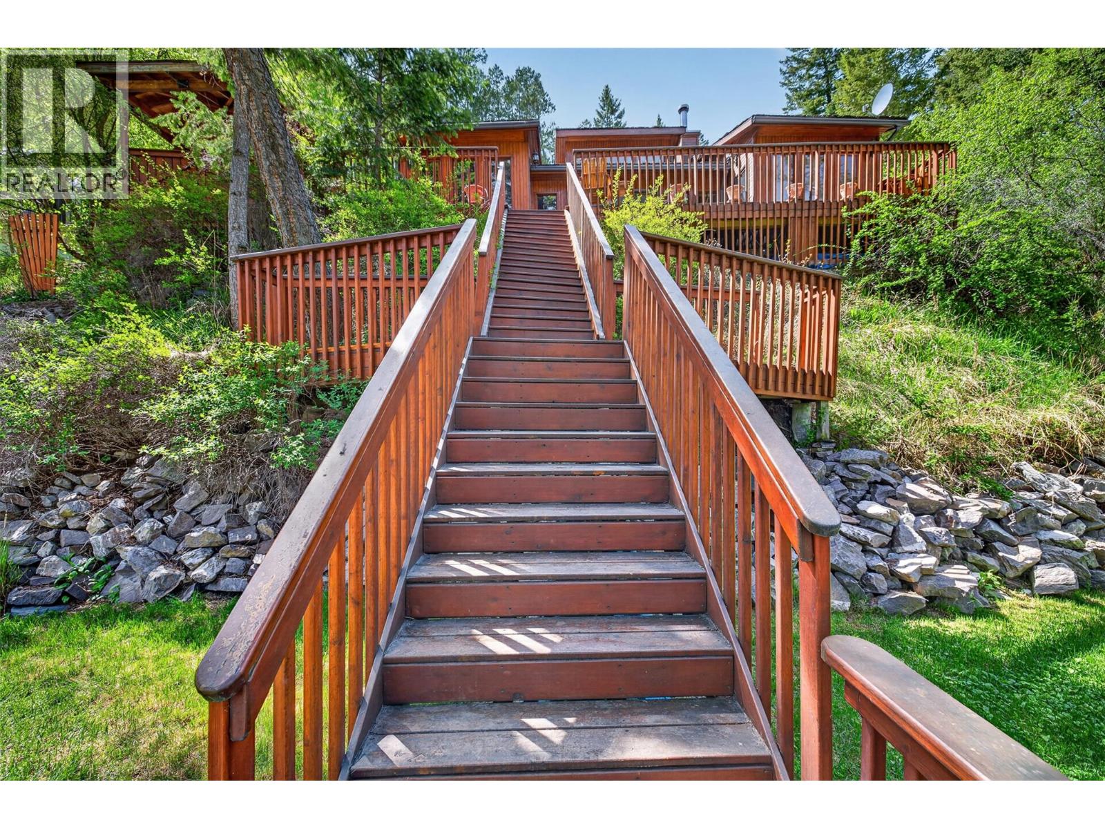 6035 Columbia Lake Road, Fairmont Hot Springs, British Columbia  V0B 1L1 - Photo 36 - 10387851