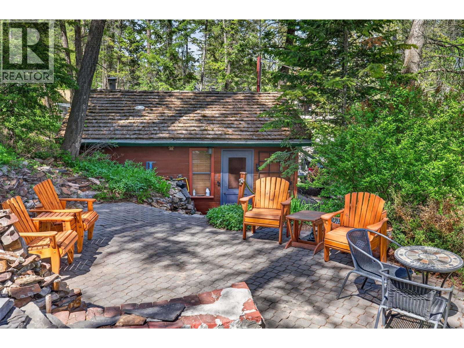 6035 Columbia Lake Road, Fairmont Hot Springs, British Columbia  V0B 1L1 - Photo 8 - 10387851