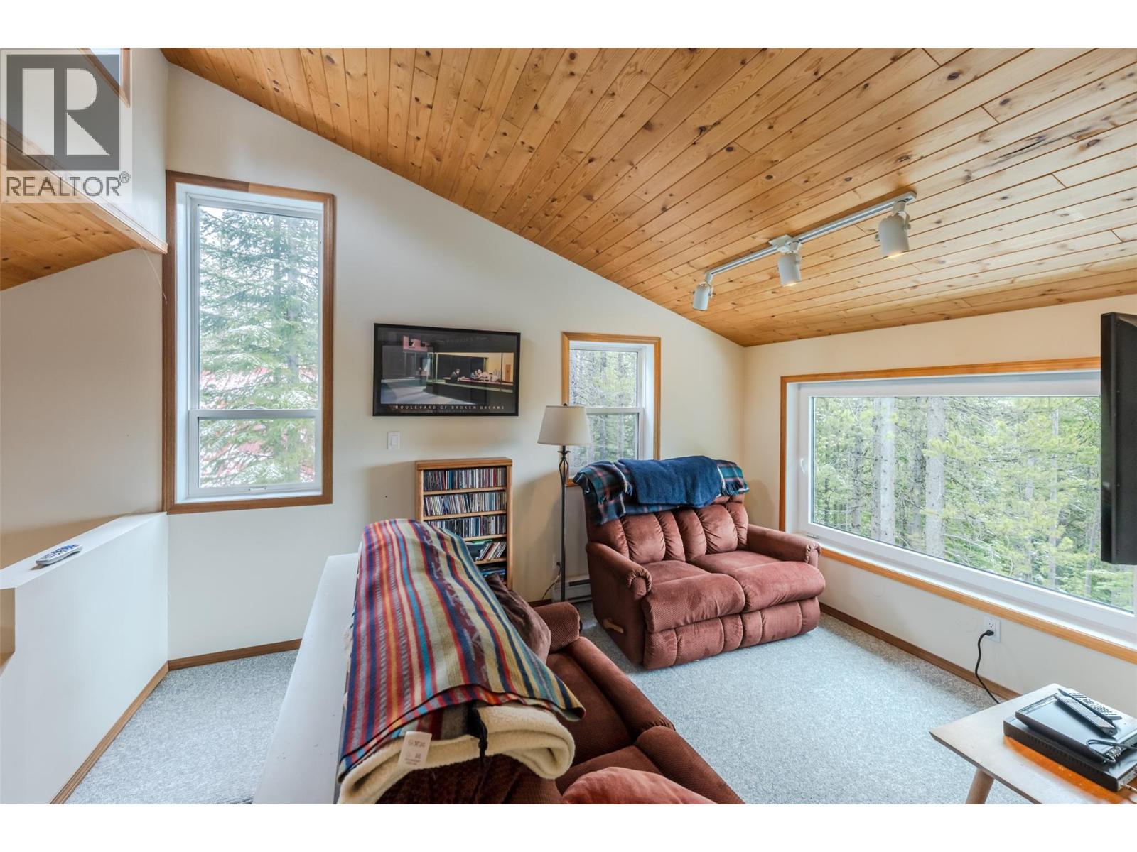 270 Cougar Road, Oliver, British Columbia  V0H 1T8 - Photo 21 - 10387832