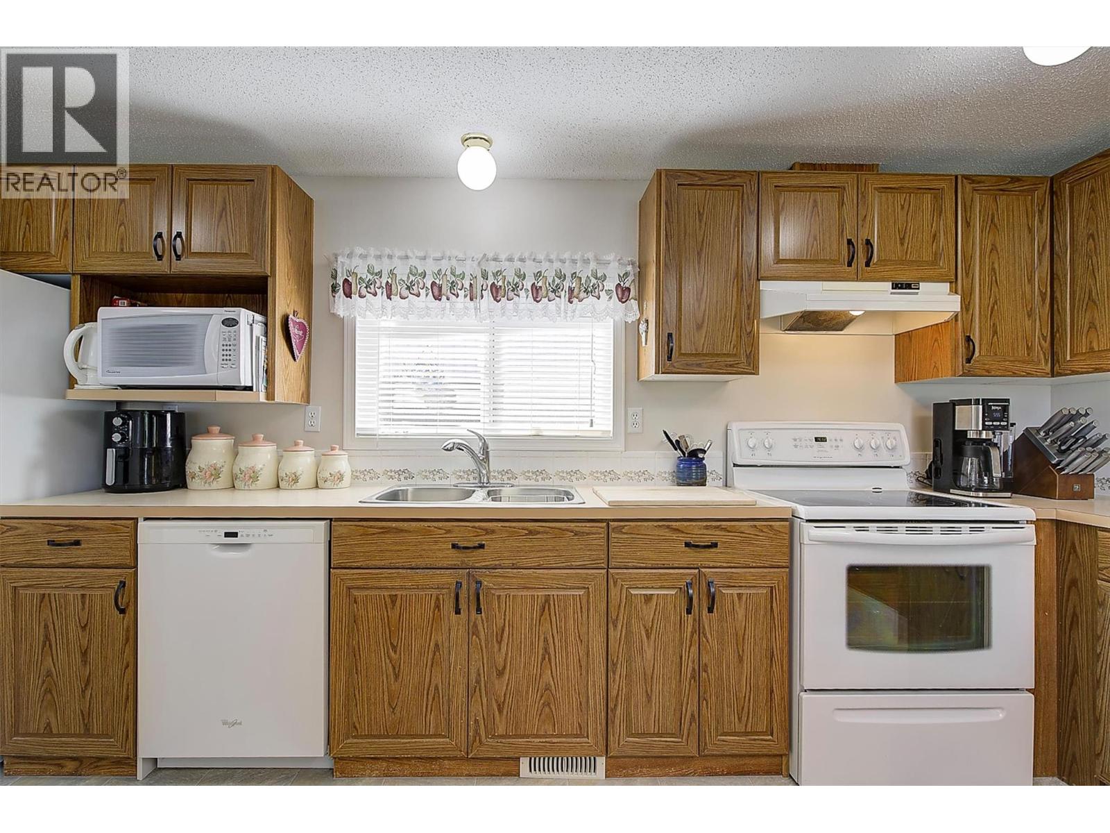 1750 Lenz Road Unit# 50, West Kelowna, British Columbia  V1Z 3N1 - Photo 21 - 10386426