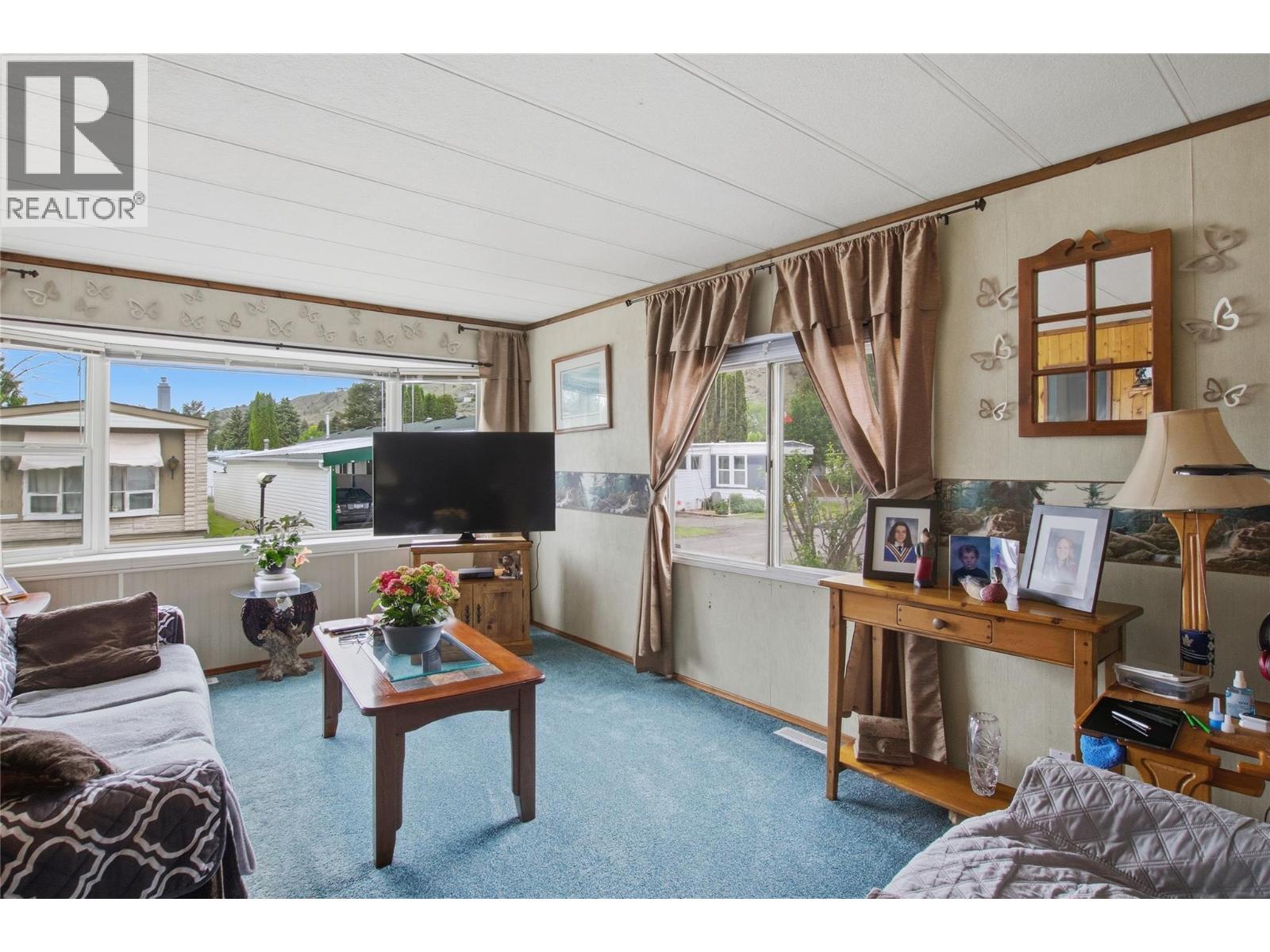 2400 Oakdale Way Unit# 55, Kamloops, British Columbia  V2B 6W7 - Photo 3 - 10387847