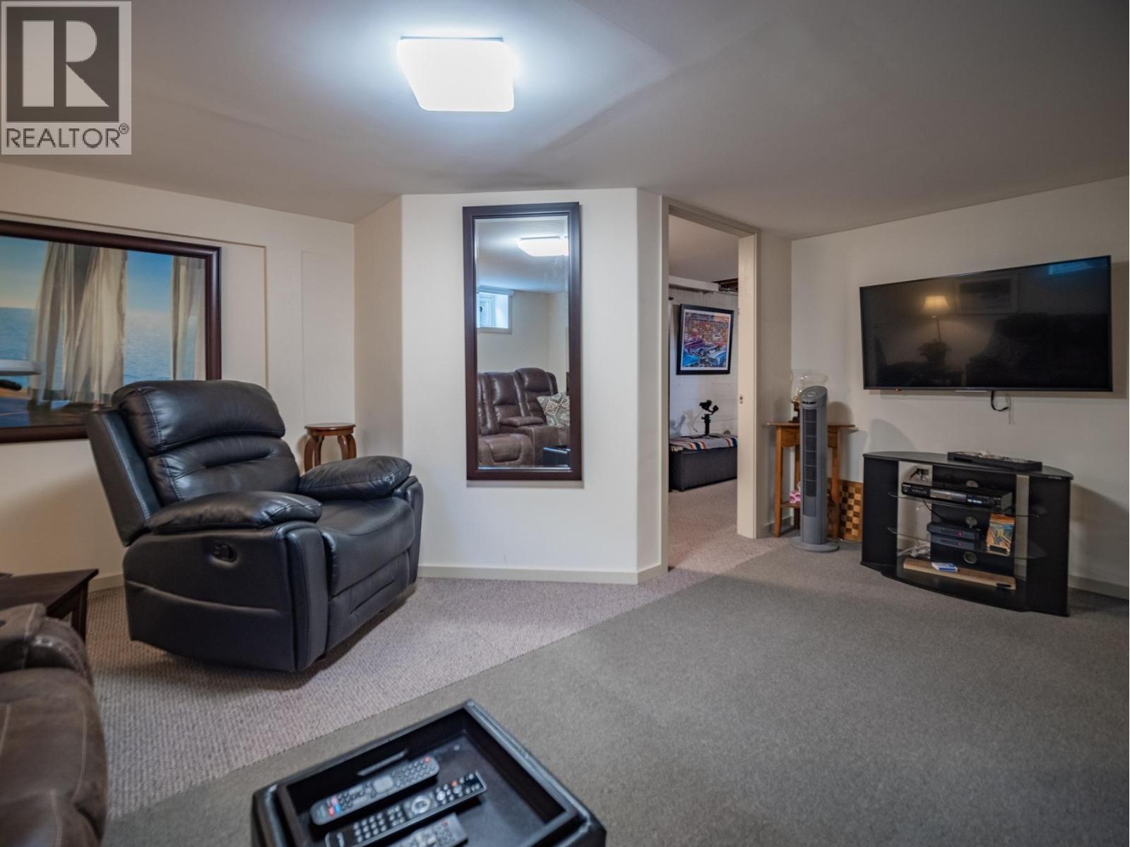 869 Schreiner Street, Kamloops, British Columbia  V2B 5V6 - Photo 31 - 10387728