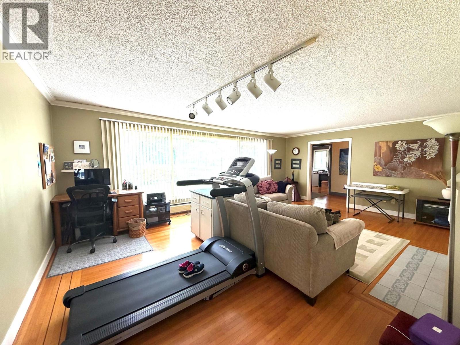 2041 Abbott Street, Kelowna, British Columbia  V1Y 1C4 - Photo 19 - 10387898