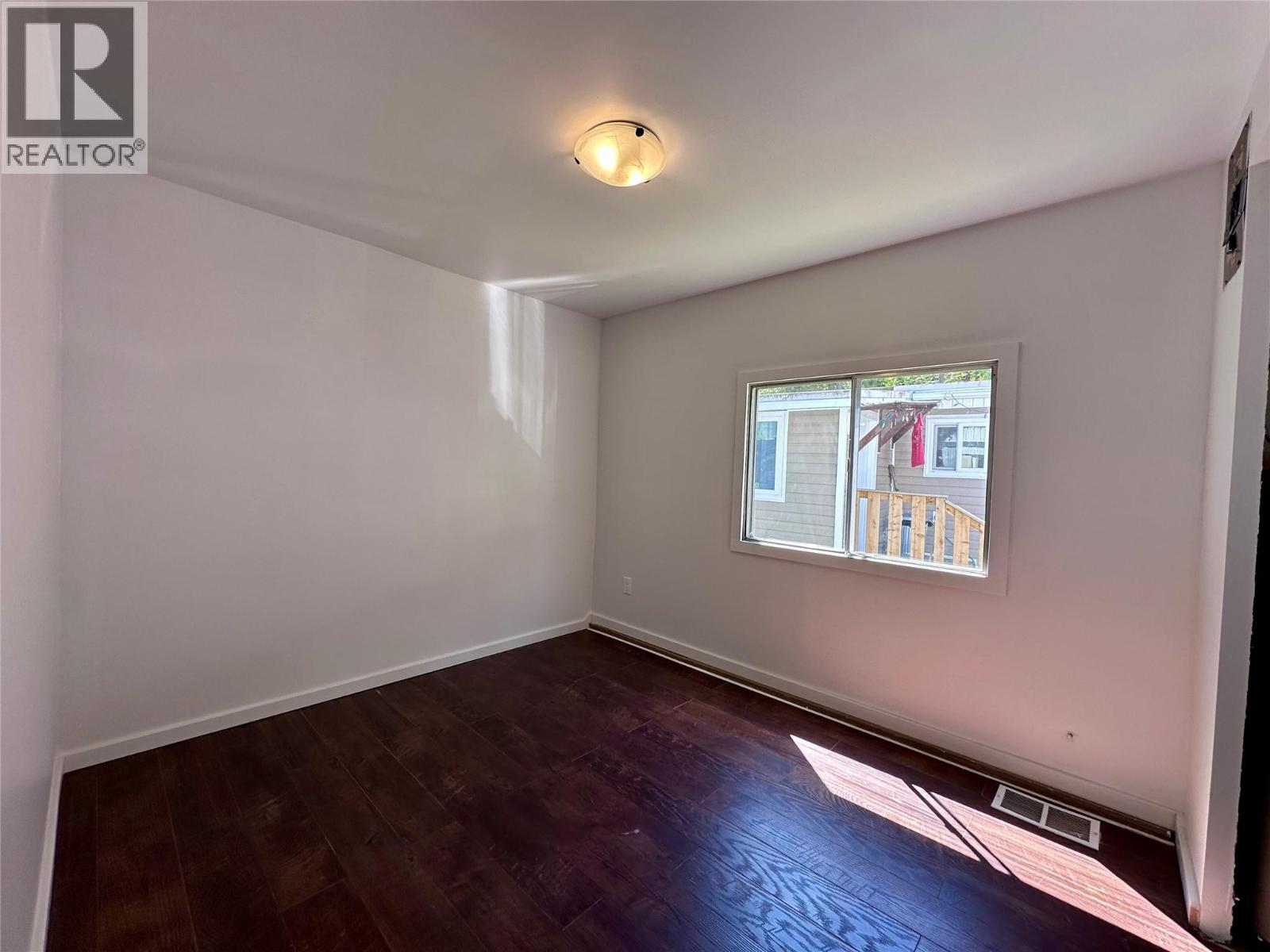 1101 Columbia Avenue Unit# 15, Castlegar, British Columbia  V1N 1H6 - Photo 18 - 10387880