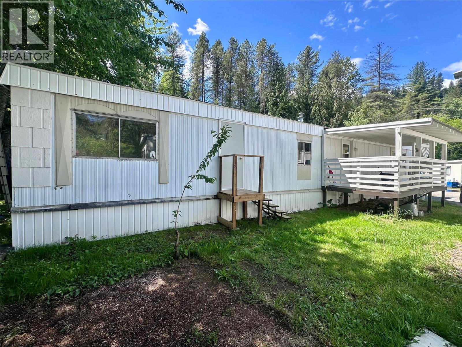 1101 Columbia Avenue Unit# 15, Castlegar, British Columbia  V1N 1H6 - Photo 21 - 10387880