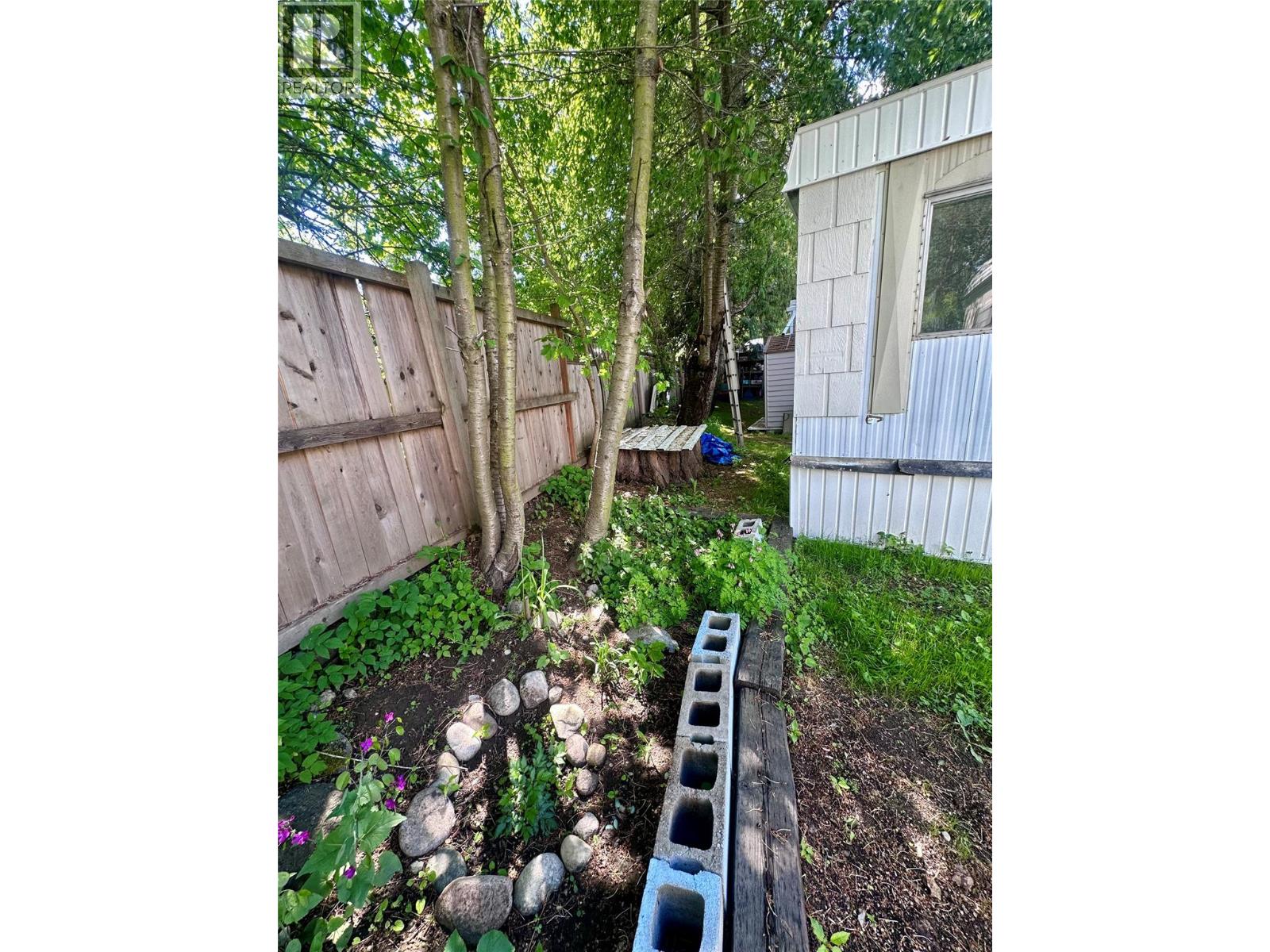 1101 Columbia Avenue Unit# 15, Castlegar, British Columbia  V1N 1H6 - Photo 22 - 10387880