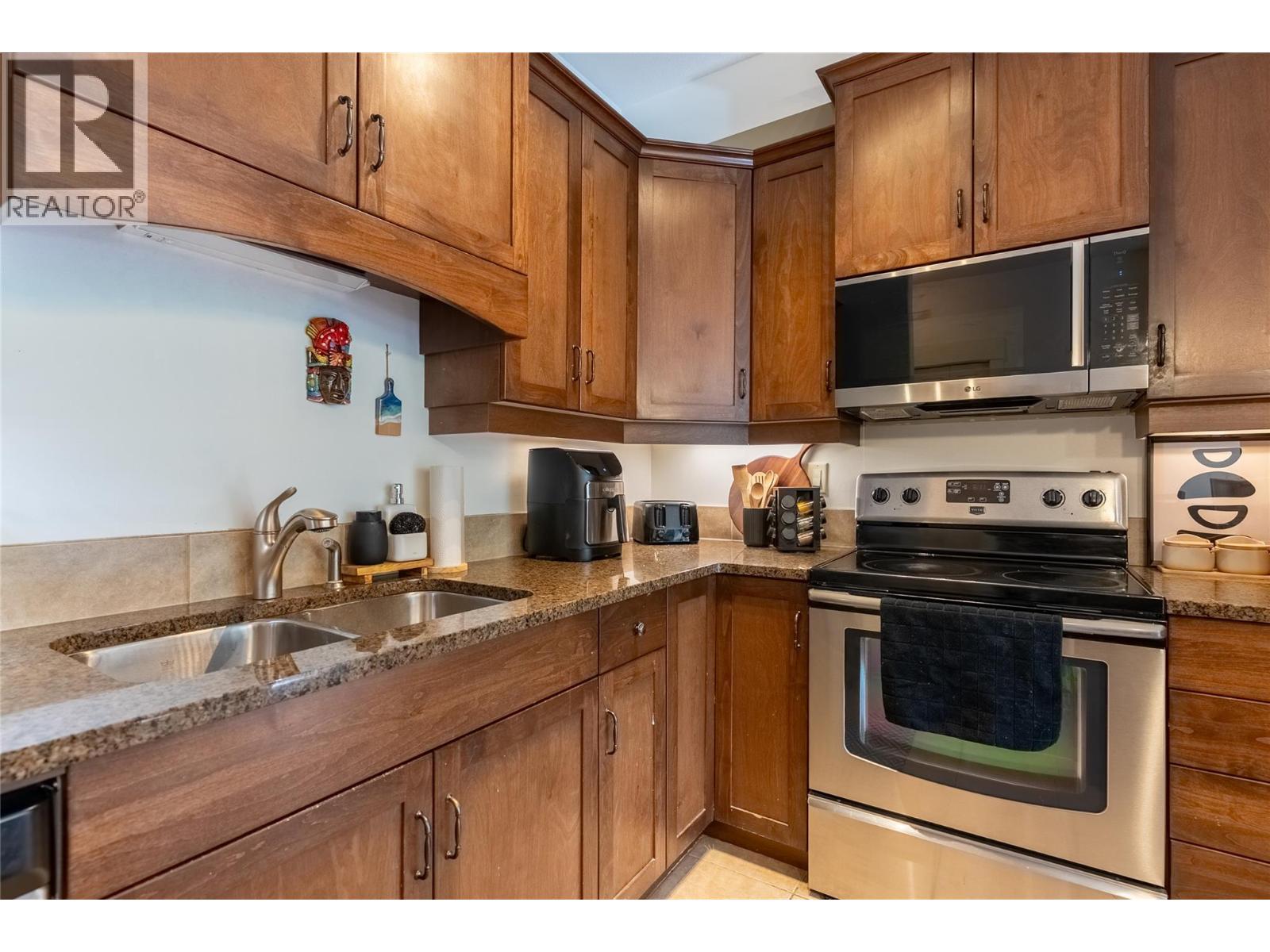 795 Mcgill Road Unit# 304, Kamloops, British Columbia  V2C 0B9 - Photo 4 - 10387672