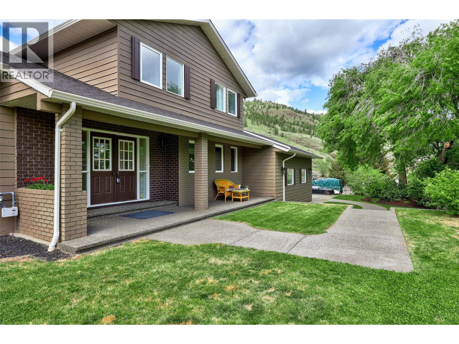 3084 Dohm Road, Kamloops, British Columbia  V2B 7L8 - Photo 13 - 10387646