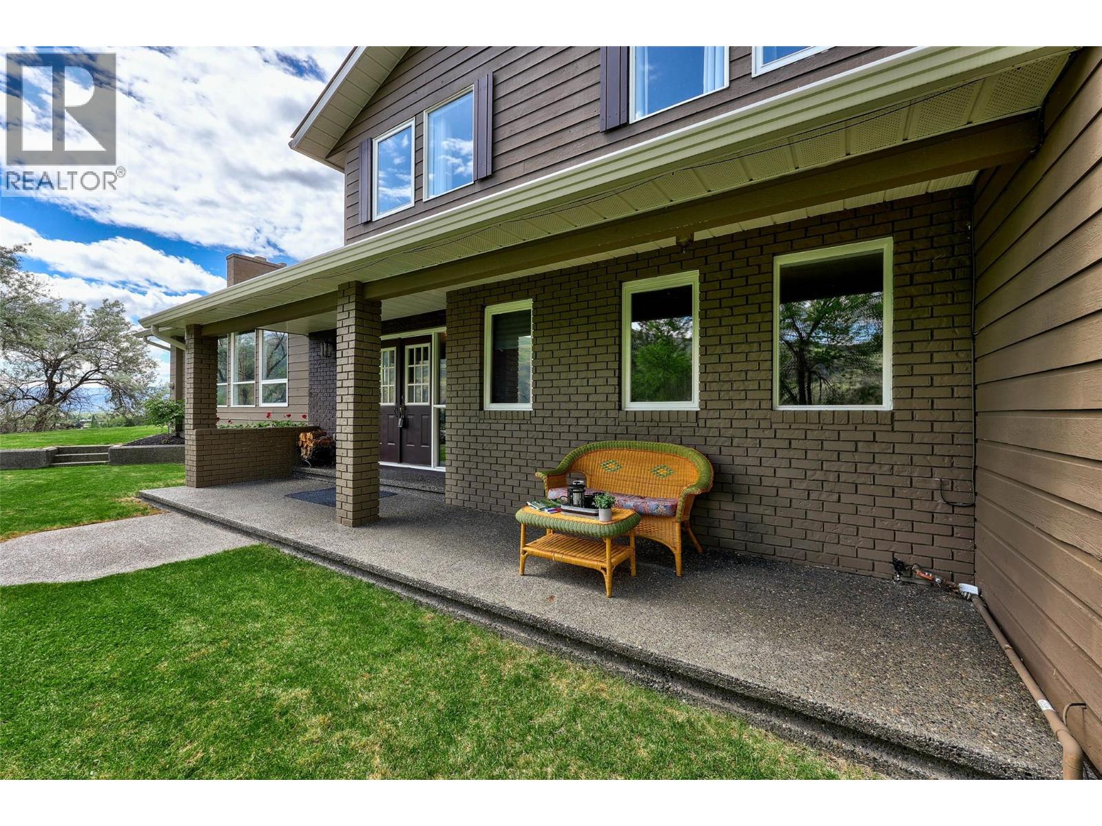 3084 Dohm Road, Kamloops, British Columbia  V2B 7L8 - Photo 16 - 10387646
