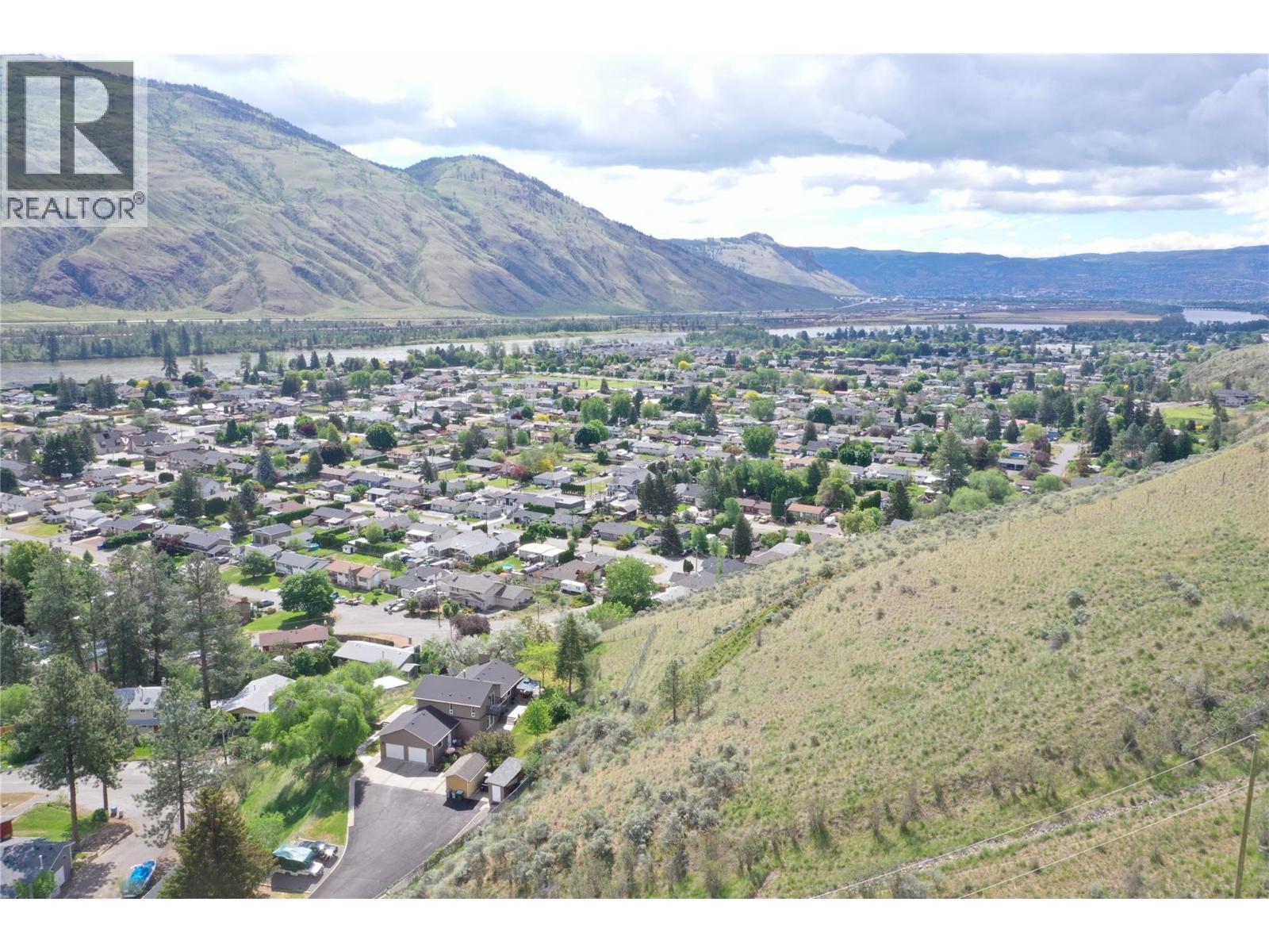 3084 Dohm Road, Kamloops, British Columbia  V2B 7L8 - Photo 3 - 10387646