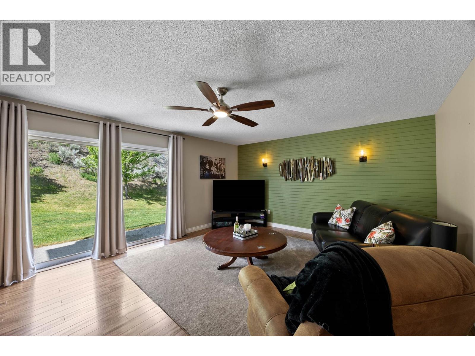 3084 Dohm Road, Kamloops, British Columbia  V2B 7L8 - Photo 36 - 10387646