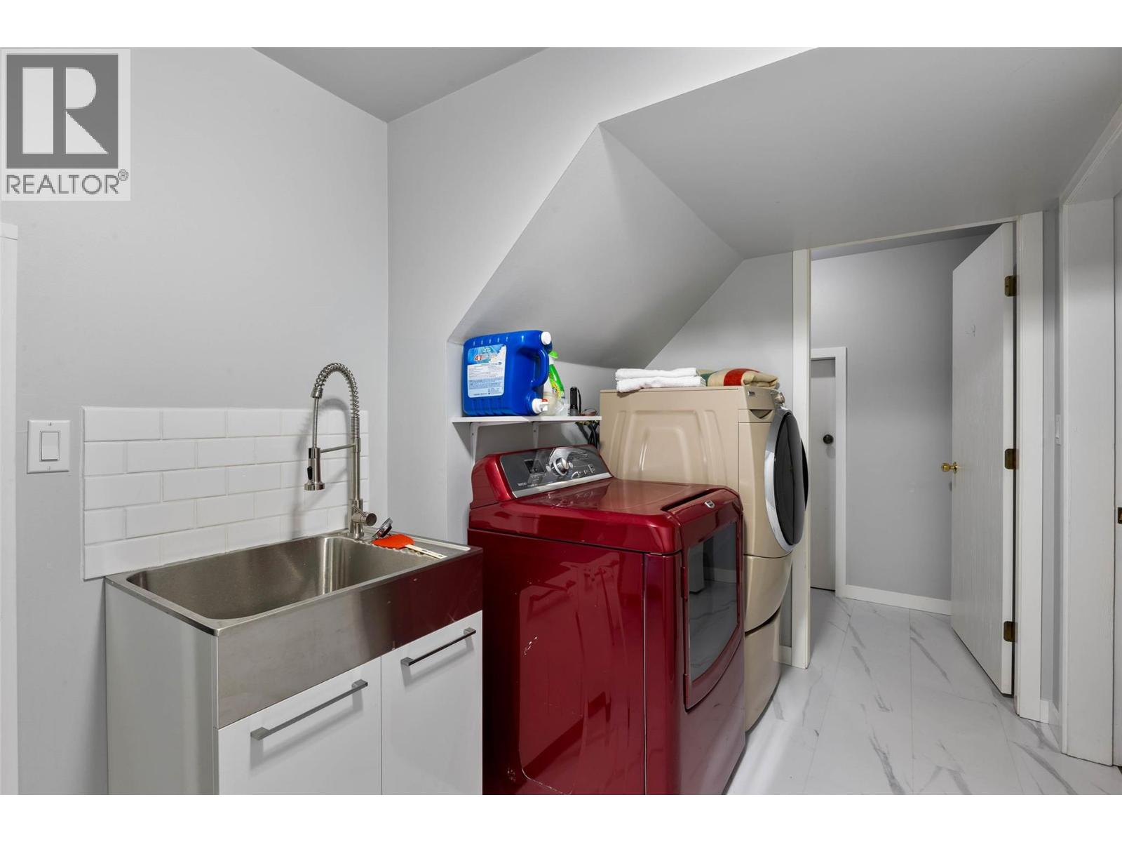 3084 Dohm Road, Kamloops, British Columbia  V2B 7L8 - Photo 50 - 10387646
