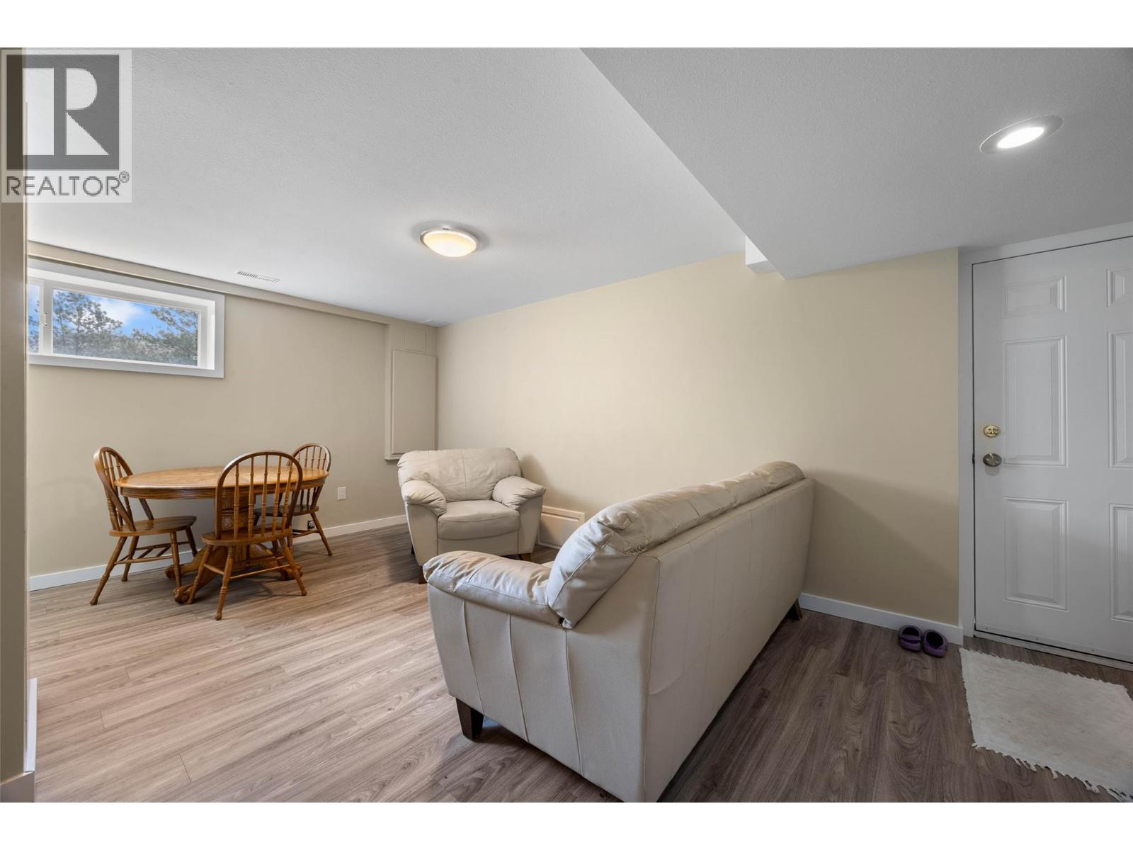3084 Dohm Road, Kamloops, British Columbia  V2B 7L8 - Photo 52 - 10387646