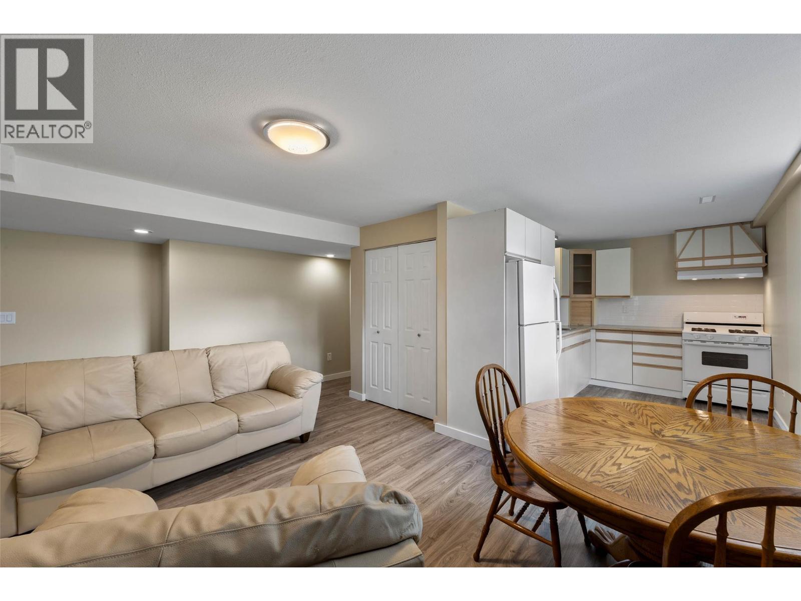3084 Dohm Road, Kamloops, British Columbia  V2B 7L8 - Photo 54 - 10387646