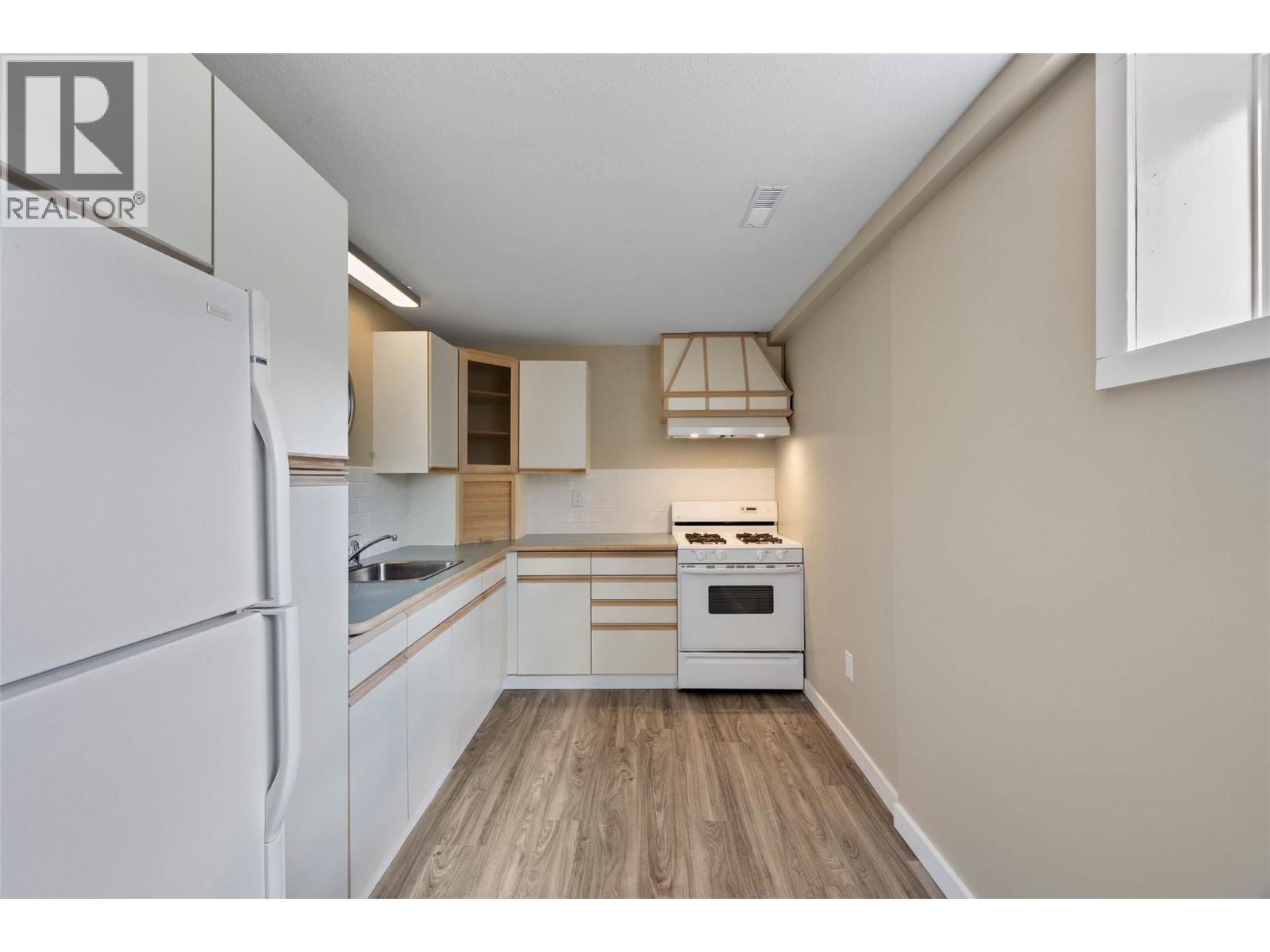3084 Dohm Road, Kamloops, British Columbia  V2B 7L8 - Photo 55 - 10387646