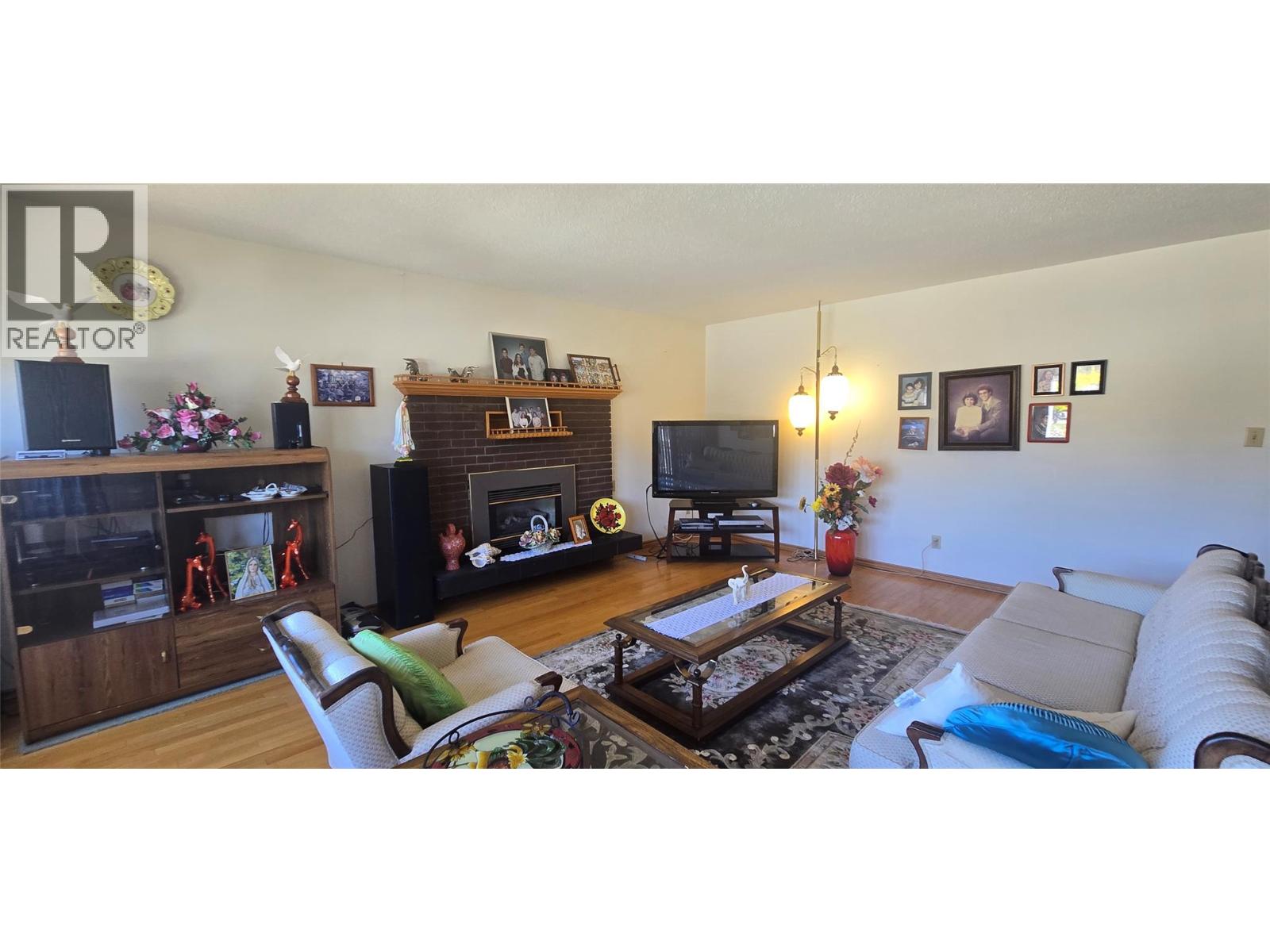 10 Spruce Court, Osoyoos, British Columbia  V0H 1V3 - Photo 11 - 10387950
