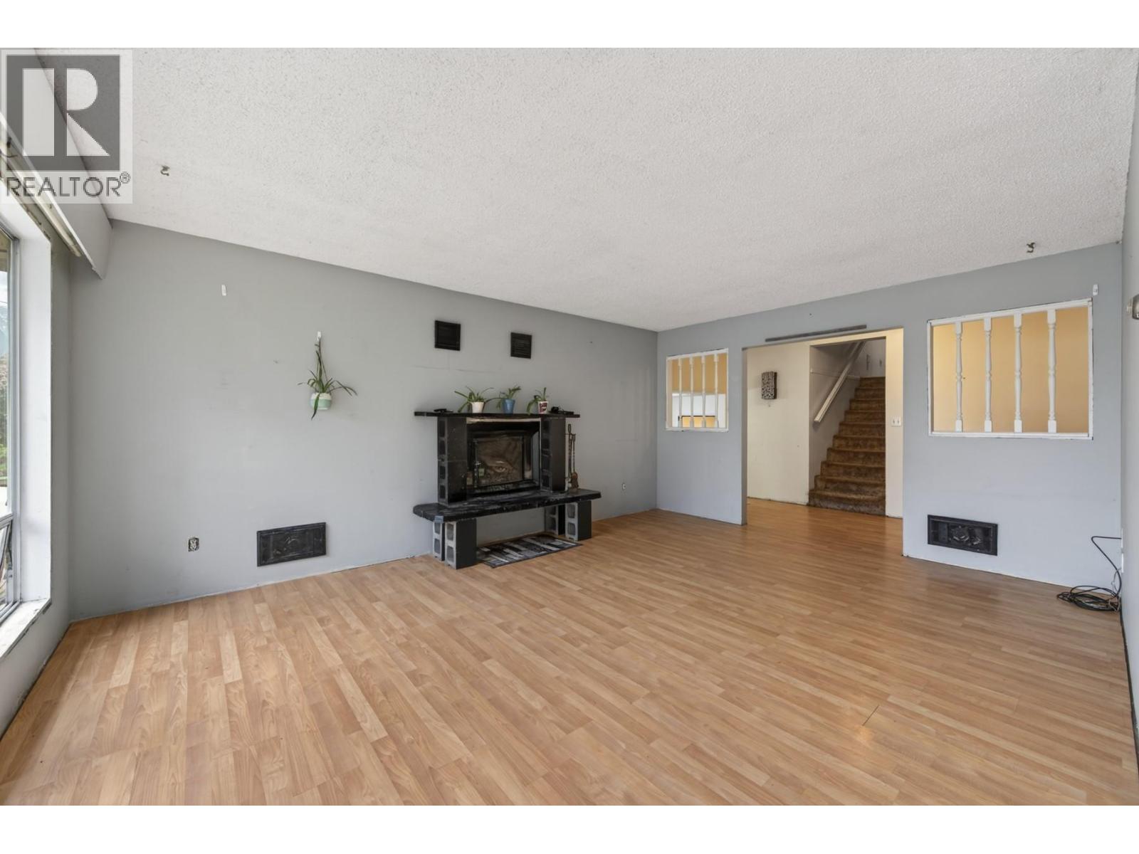376 Hollywood Crescent, Lillooet, British Columbia  V0K 1V0 - Photo 6 - 10387946