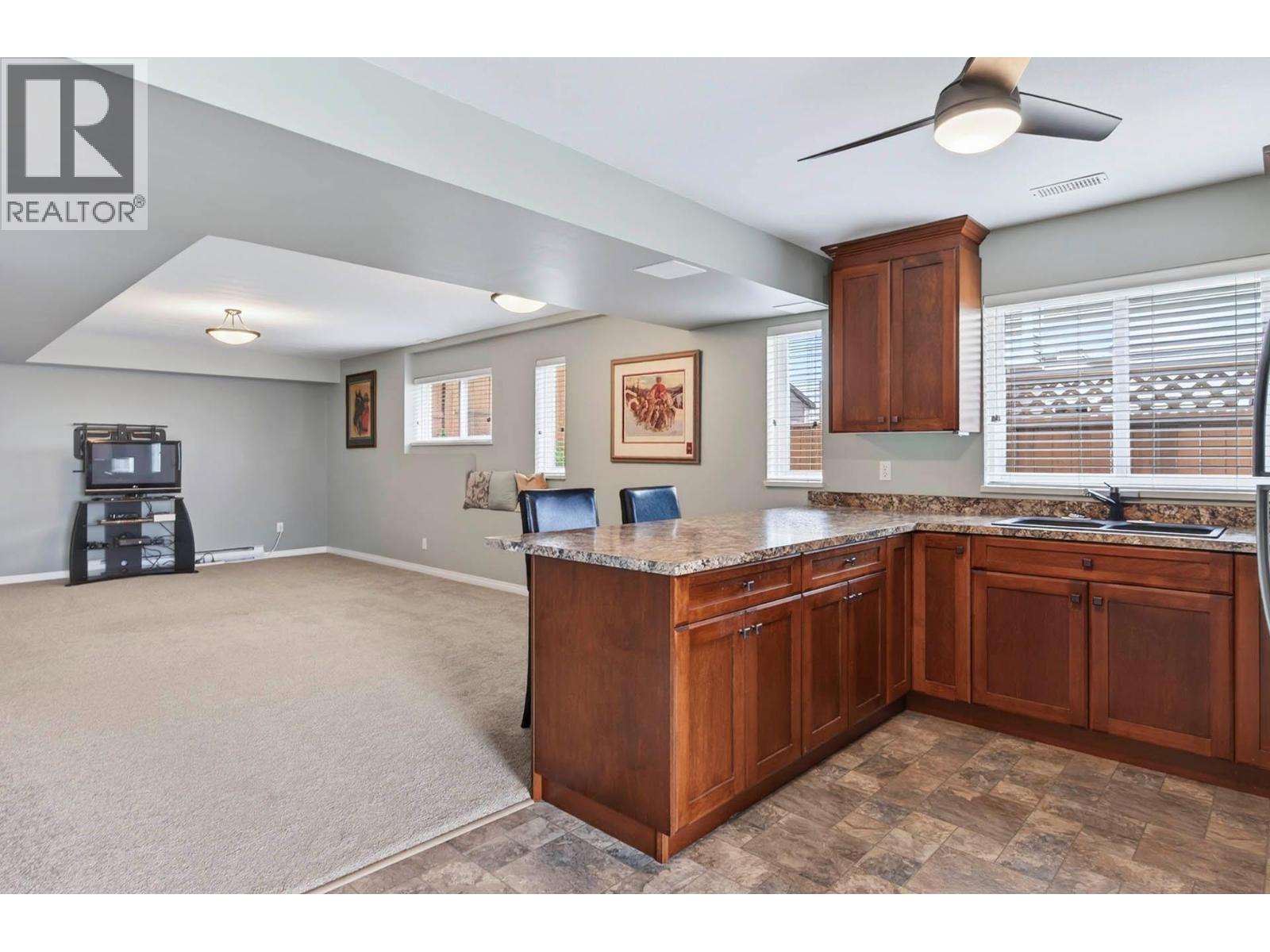 2359 Whitburn Crescent, Kamloops, British Columbia  V1S 1W4 - Photo 31 - 10387233