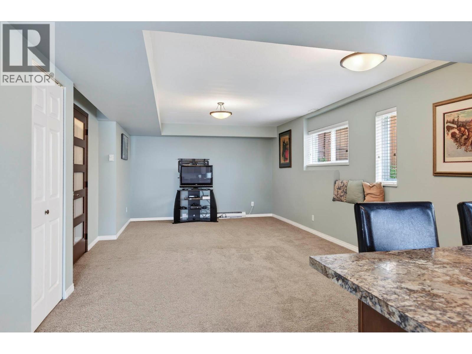 2359 Whitburn Crescent, Kamloops, British Columbia  V1S 1W4 - Photo 32 - 10387233