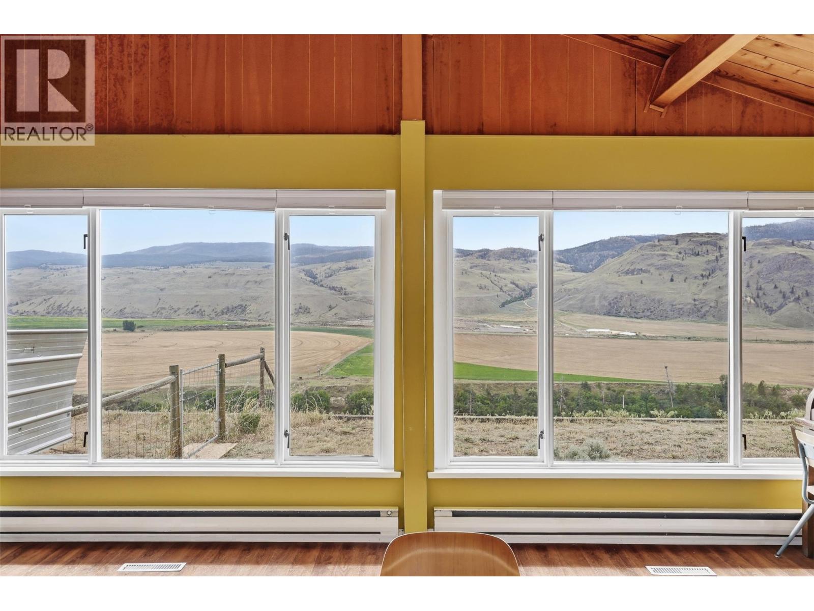 1353 Bale Road, Kamloops, British Columbia  V0K 2J0 - Photo 17 - 10387397