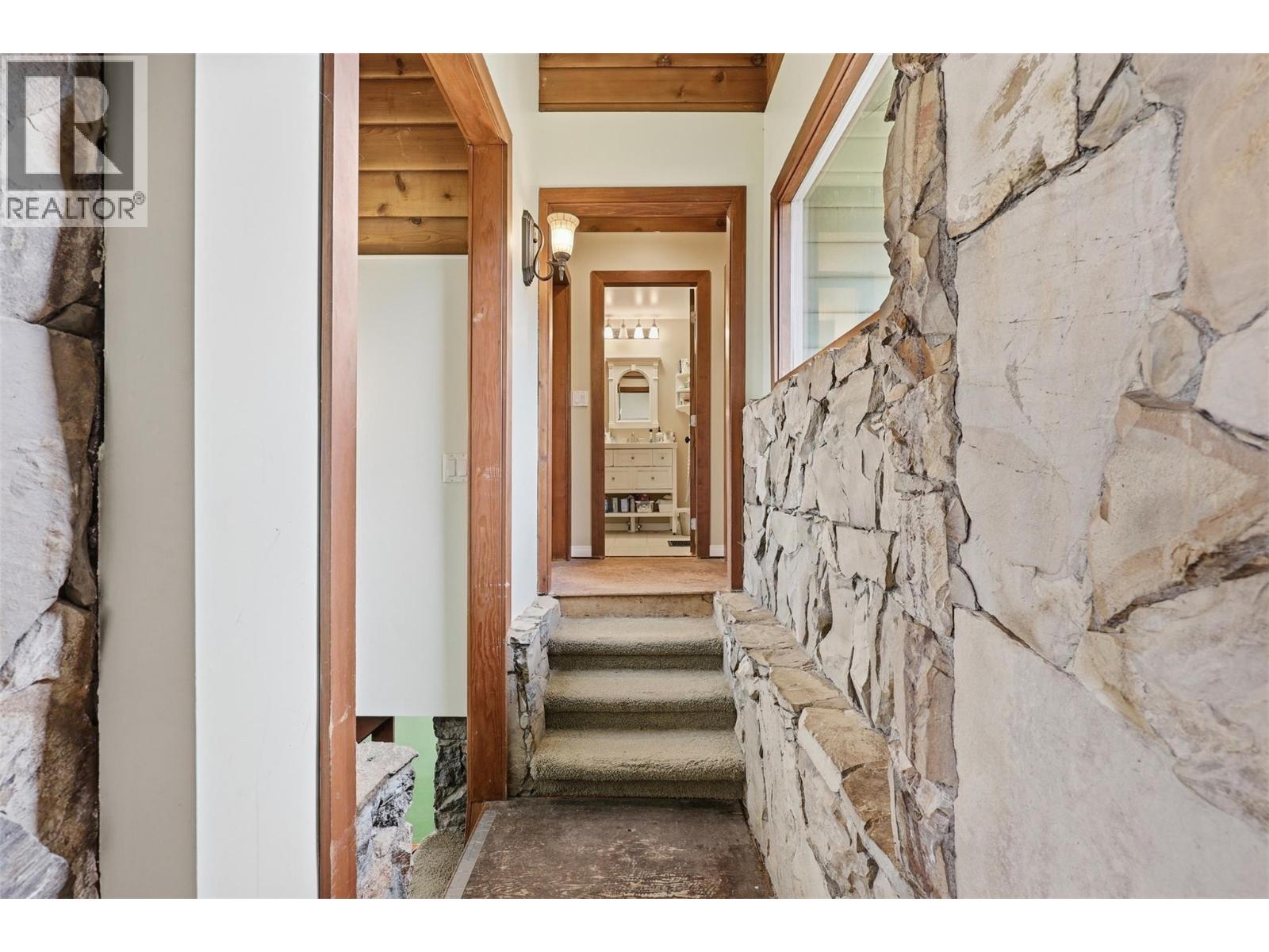 1353 Bale Road, Kamloops, British Columbia  V0K 2J0 - Photo 29 - 10387397