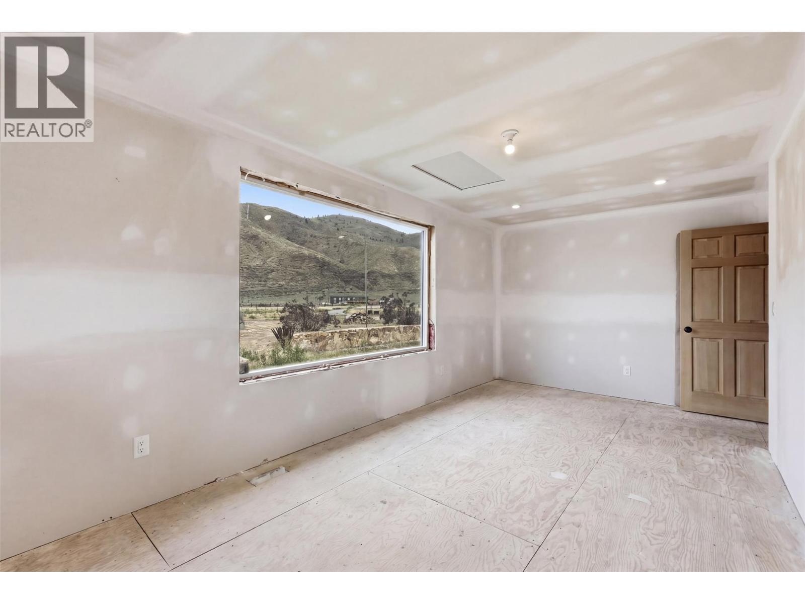 1353 Bale Road, Kamloops, British Columbia  V0K 2J0 - Photo 41 - 10387397