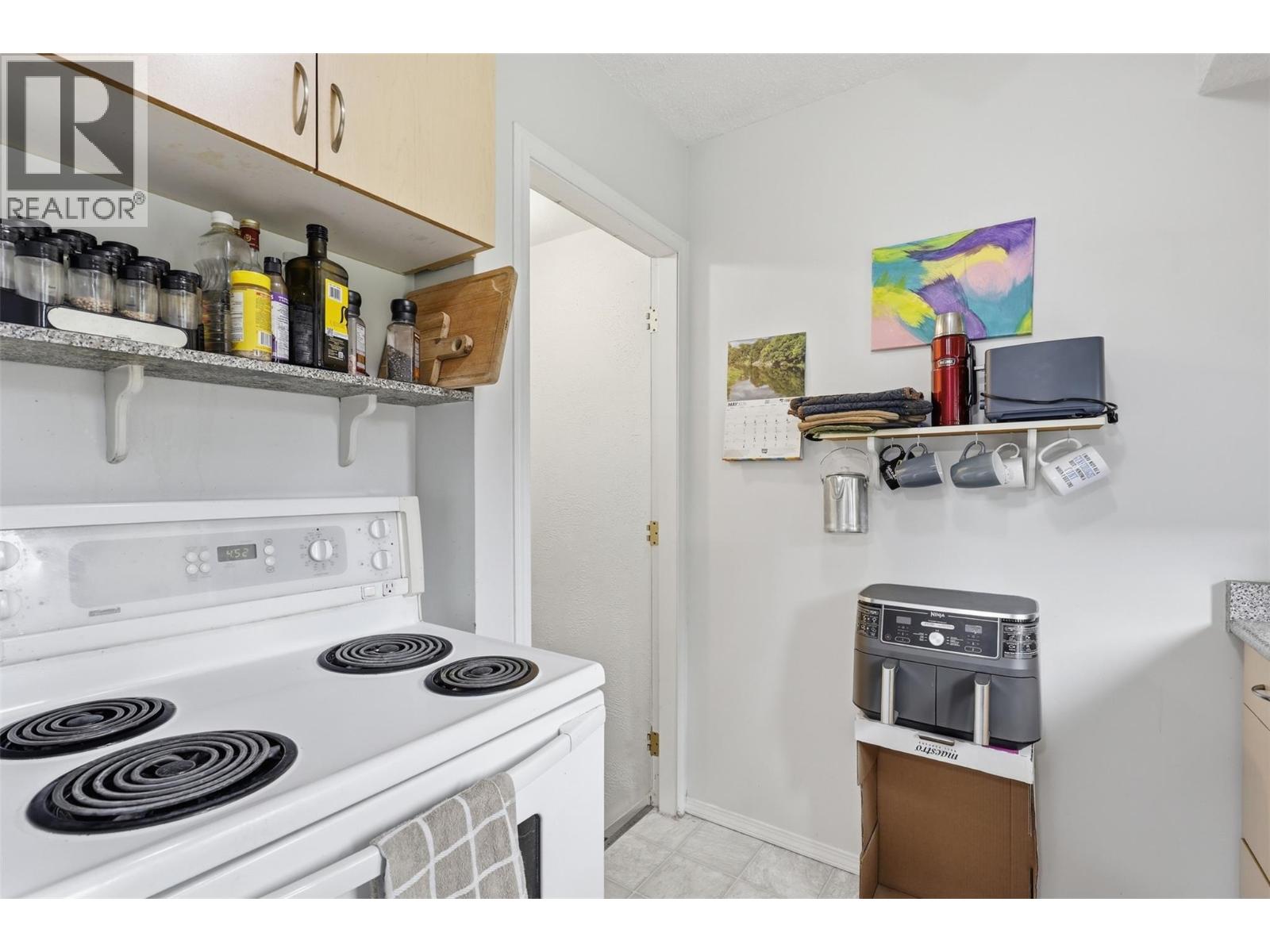 1605 Summit Drive Unit# 8, Kamloops, British Columbia  V2E 2A5 - Photo 21 - 10386561