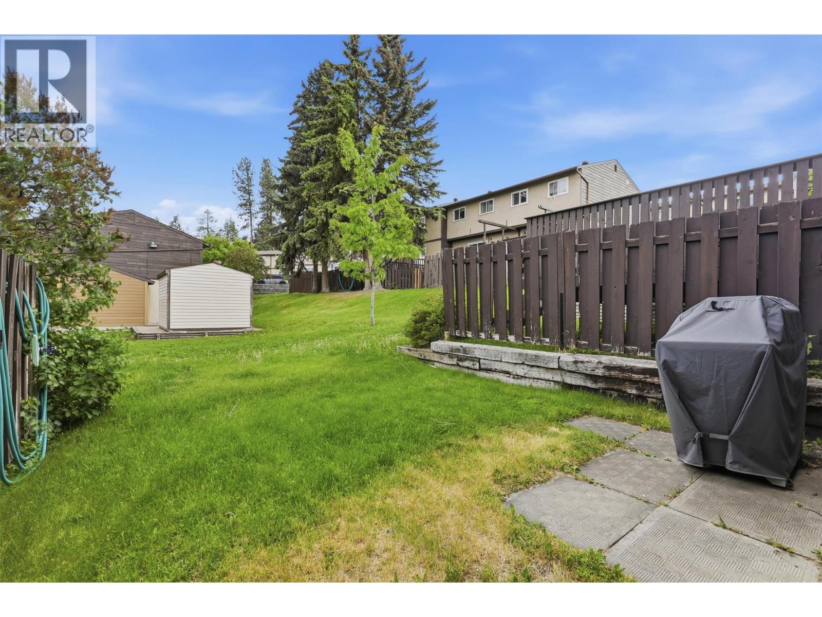 1605 Summit Drive Unit# 8, Kamloops, British Columbia  V2E 2A5 - Photo 9 - 10386561