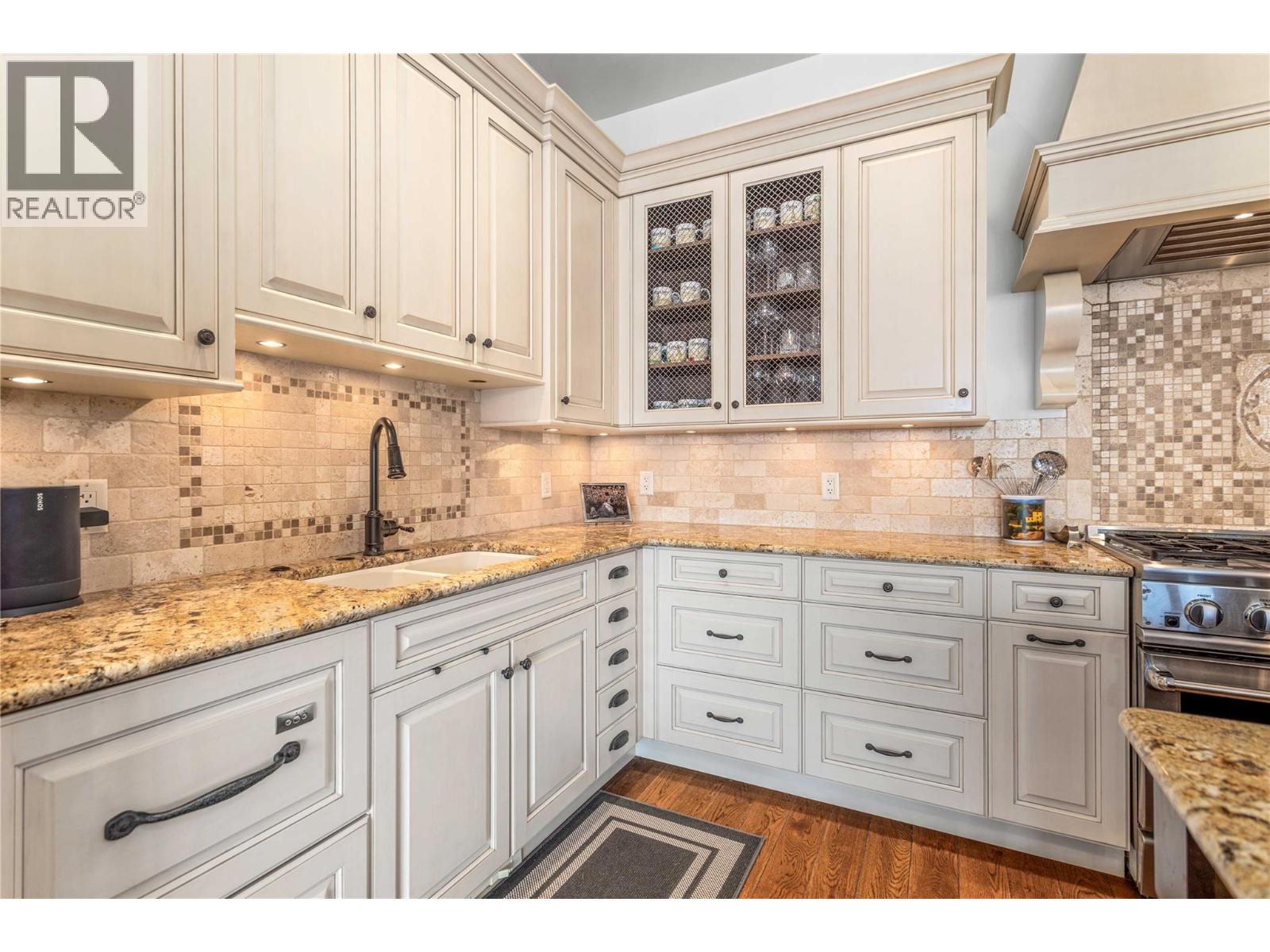 1173 Parkbluff Lane, Kelowna, British Columbia  V1V 2Y3 - Photo 21 - 10316947
