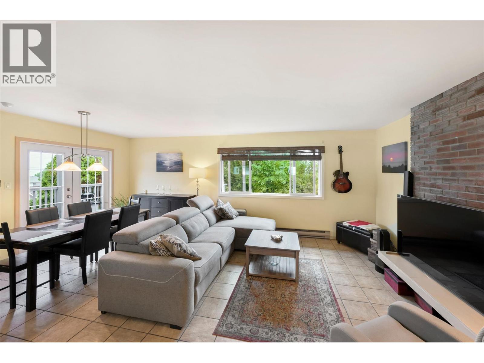 2525 Wiltse Drive, Penticton, British Columbia  V2A 7X7 - Photo 14 - 10386459
